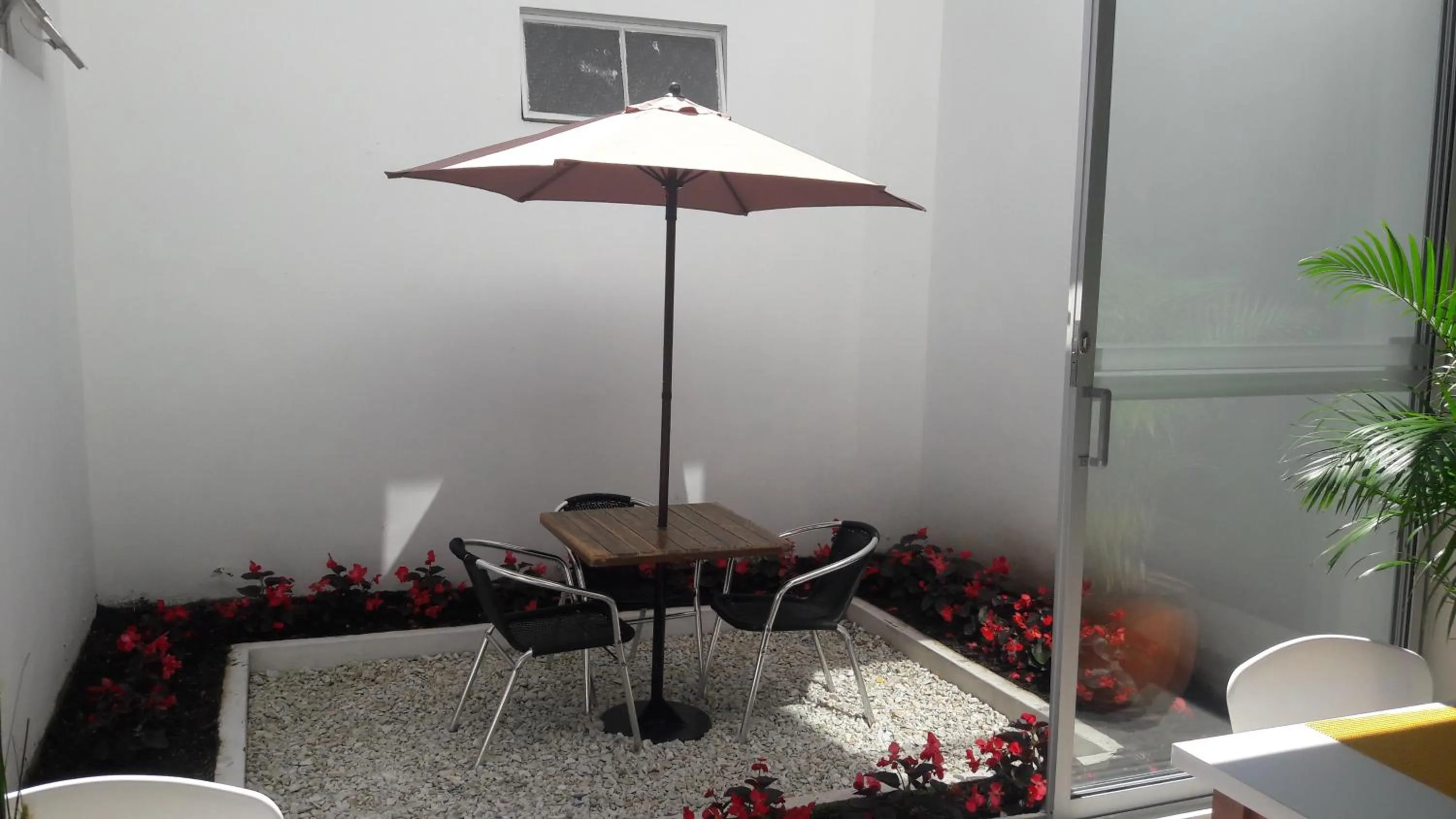 Hotel Rosales Plaza