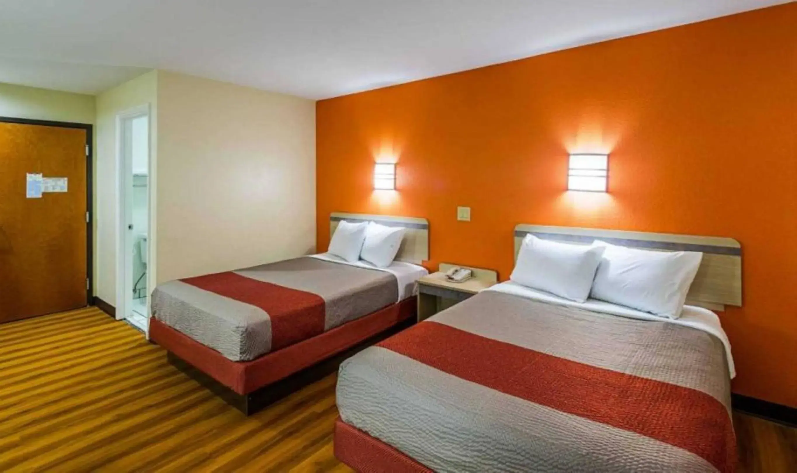 Bedroom, Bed in Motel 6-Urbana, IL Bedroom, Bed in Motel 6-Urbana, IL