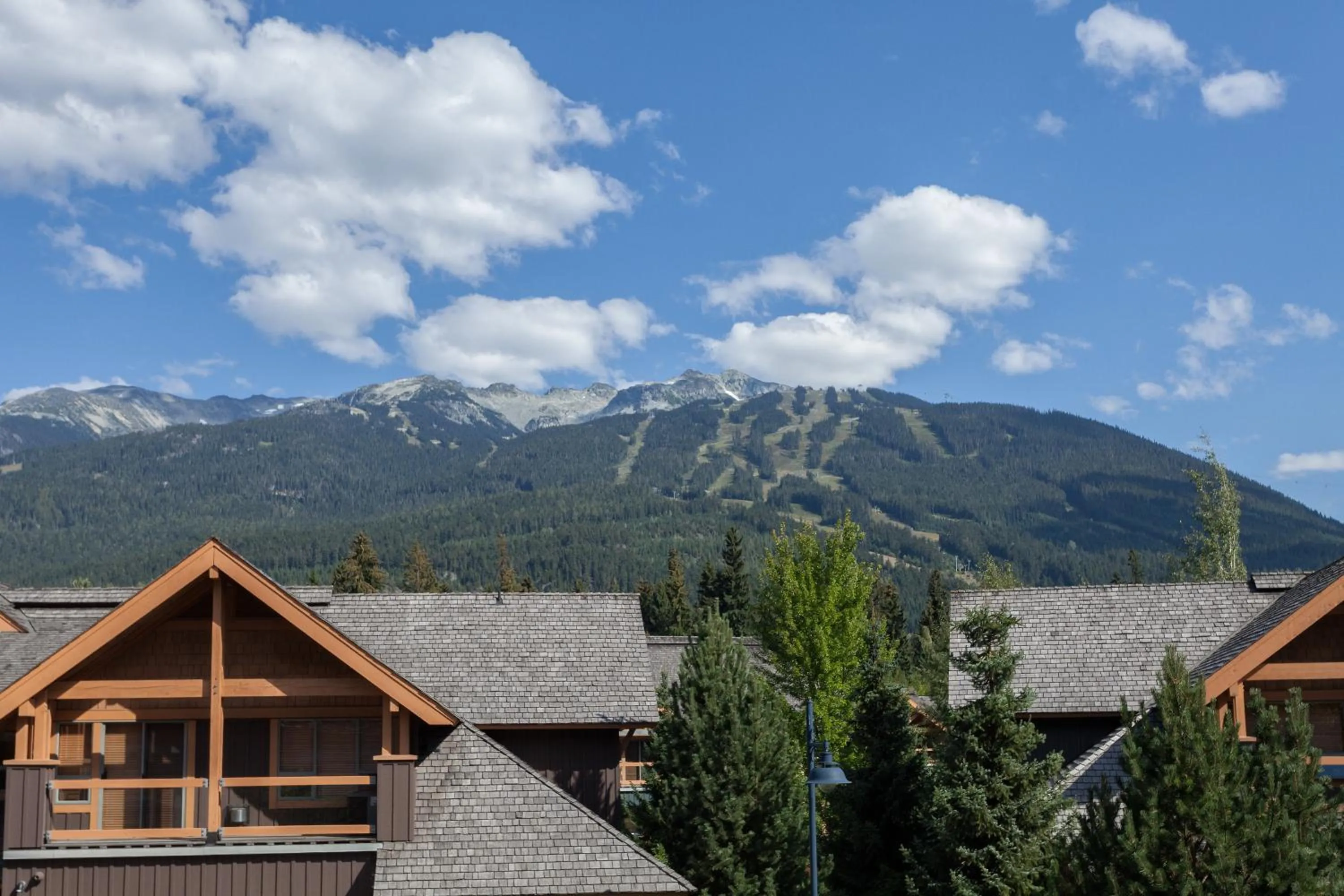 Mountain view in Montebello by Whistler Premier