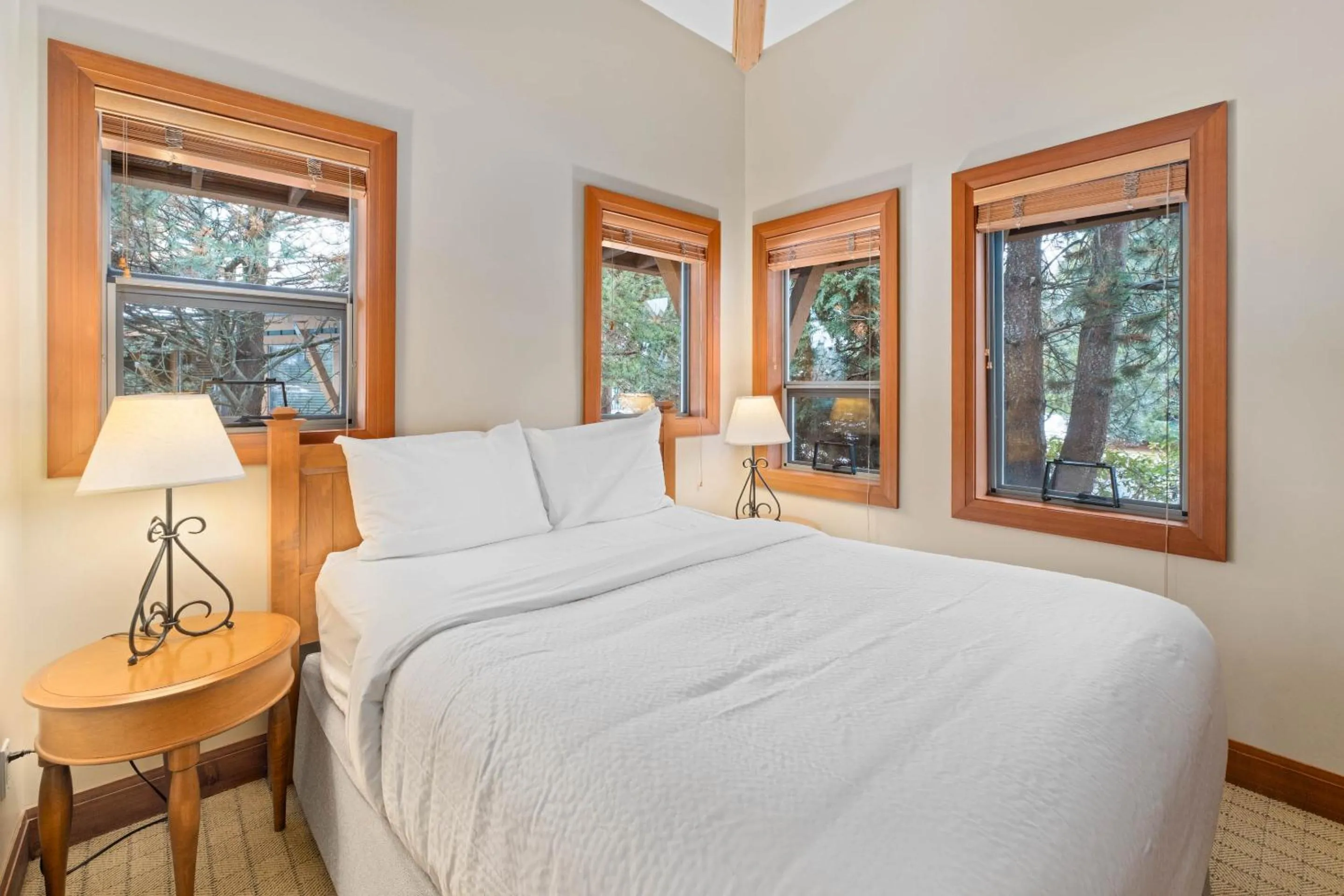 Bed in Montebello by Whistler Premier