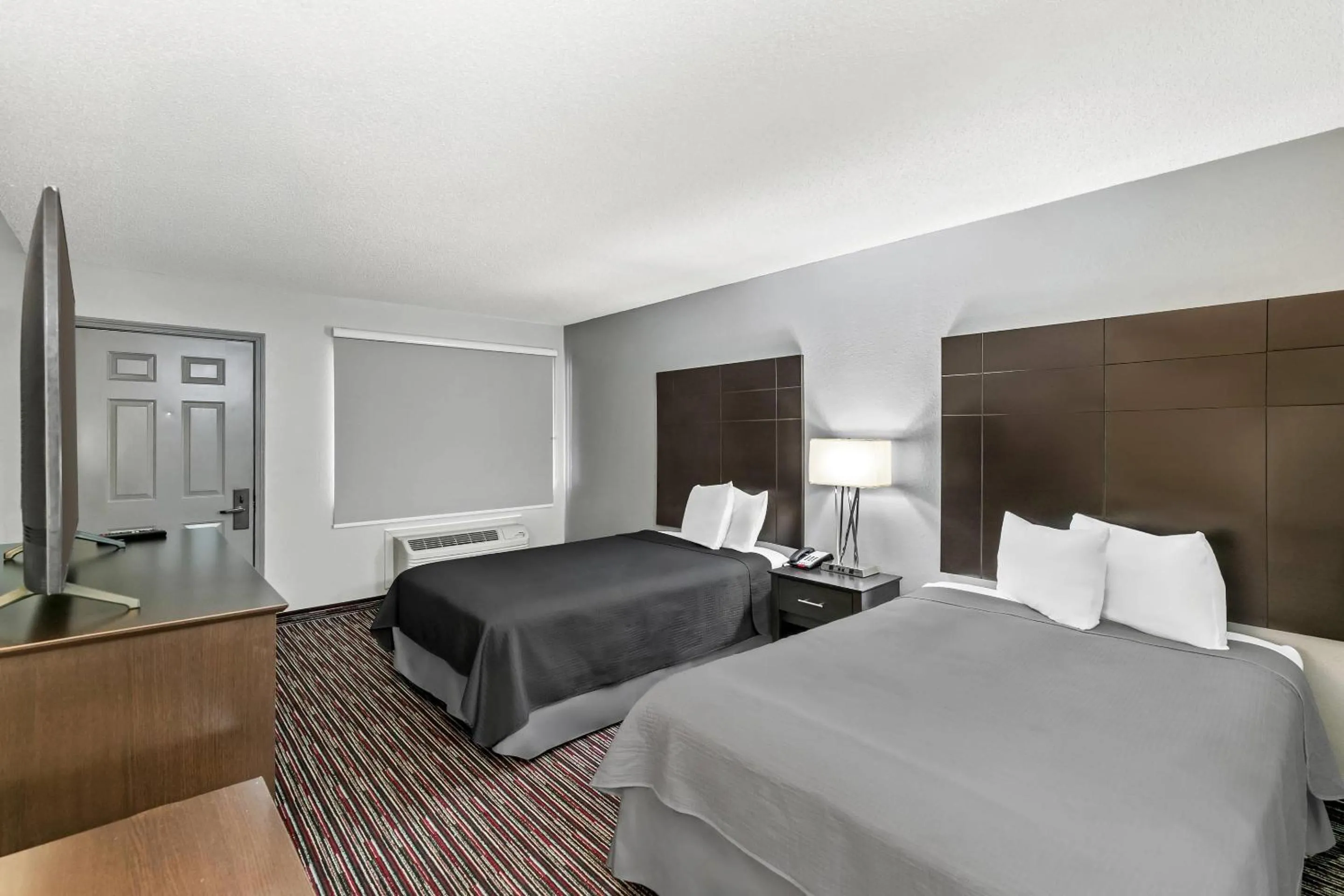Bedroom, Bed in Econo Lodge Helen