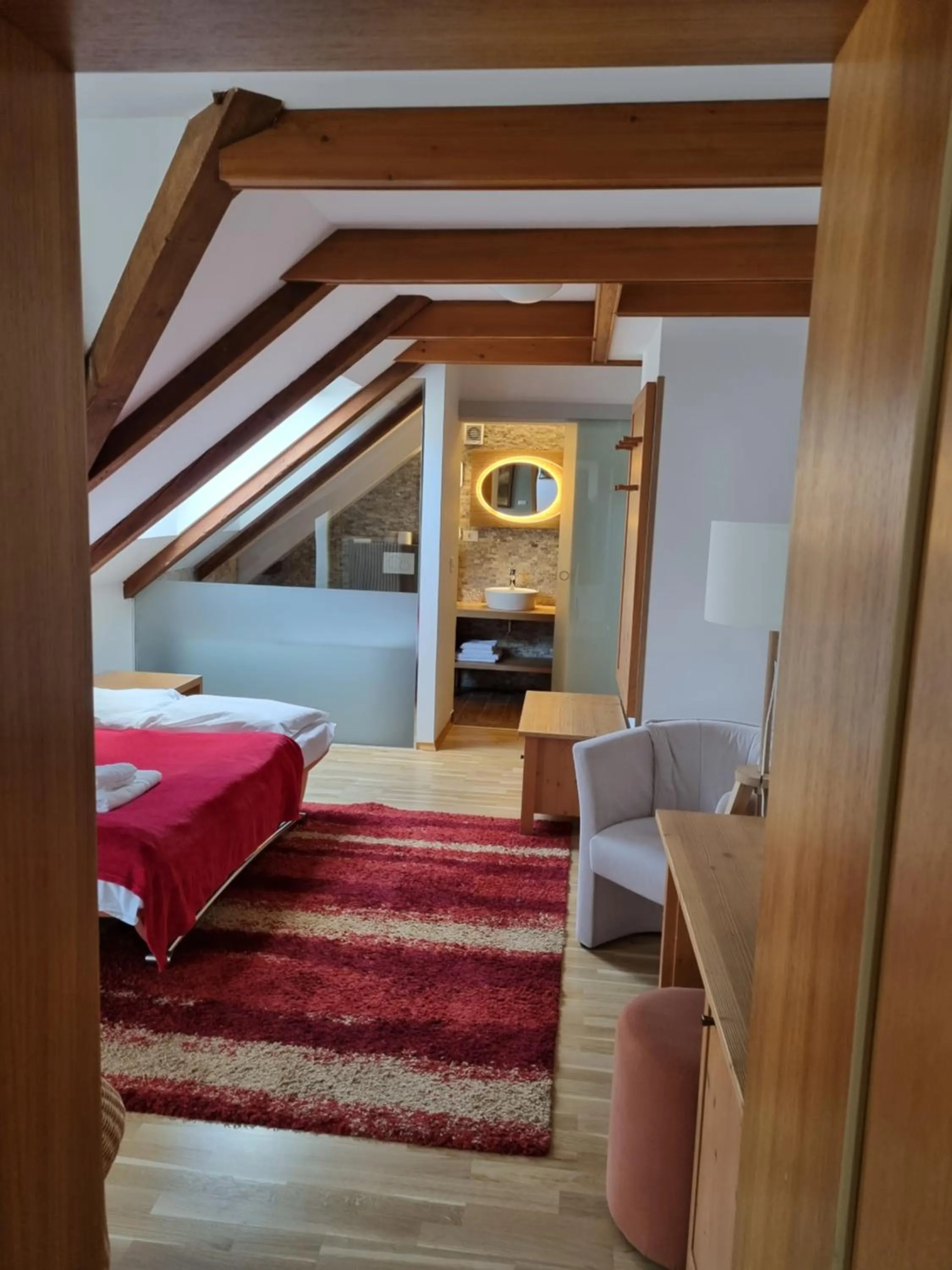 Bathroom, Bed in Art Hotel Kristal