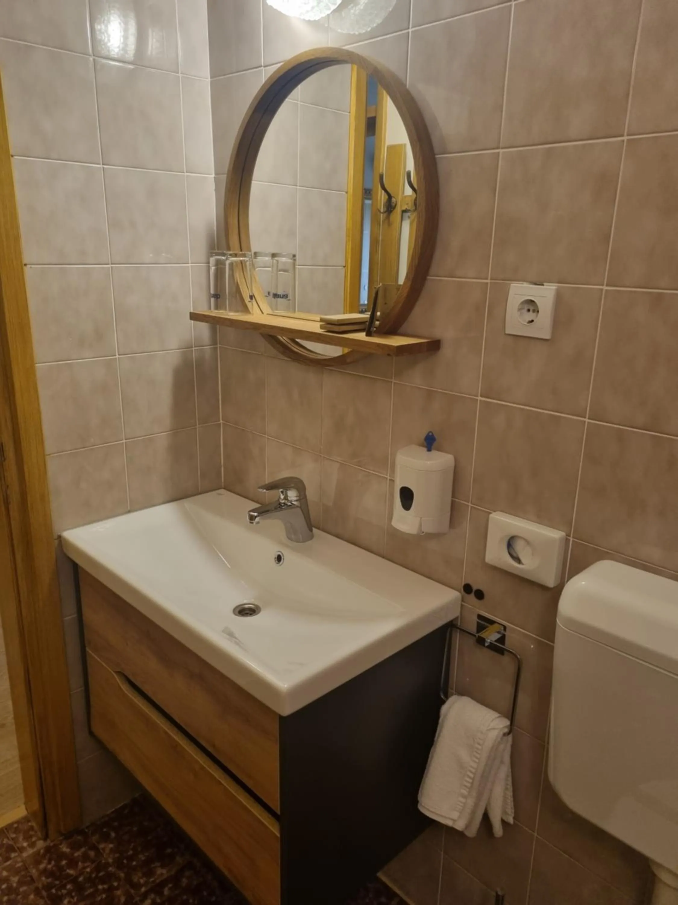 Toilet in Art Hotel Kristal