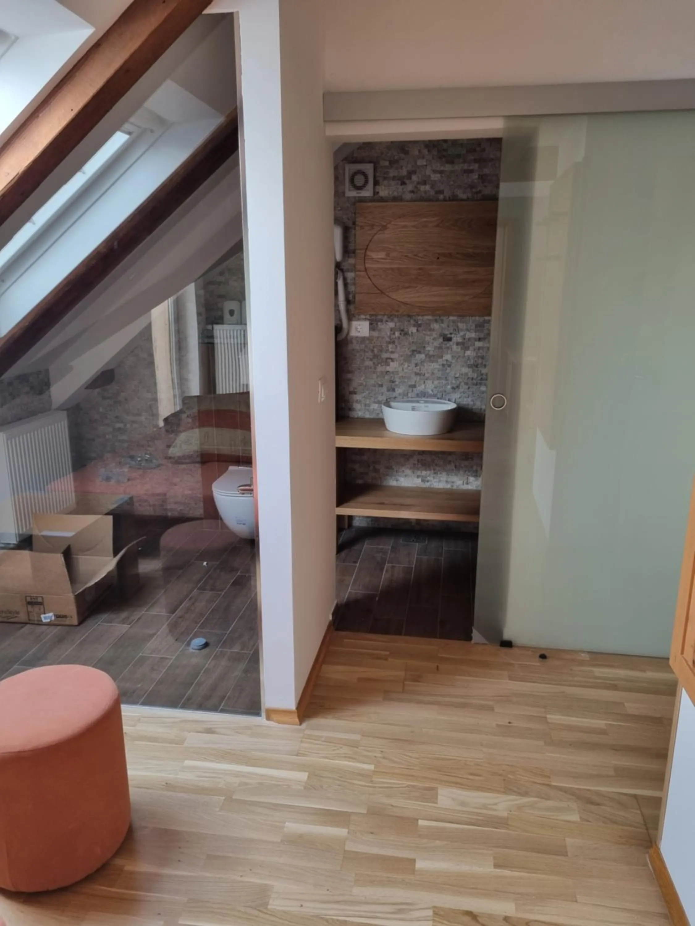 Toilet, Bed in Art Hotel Kristal