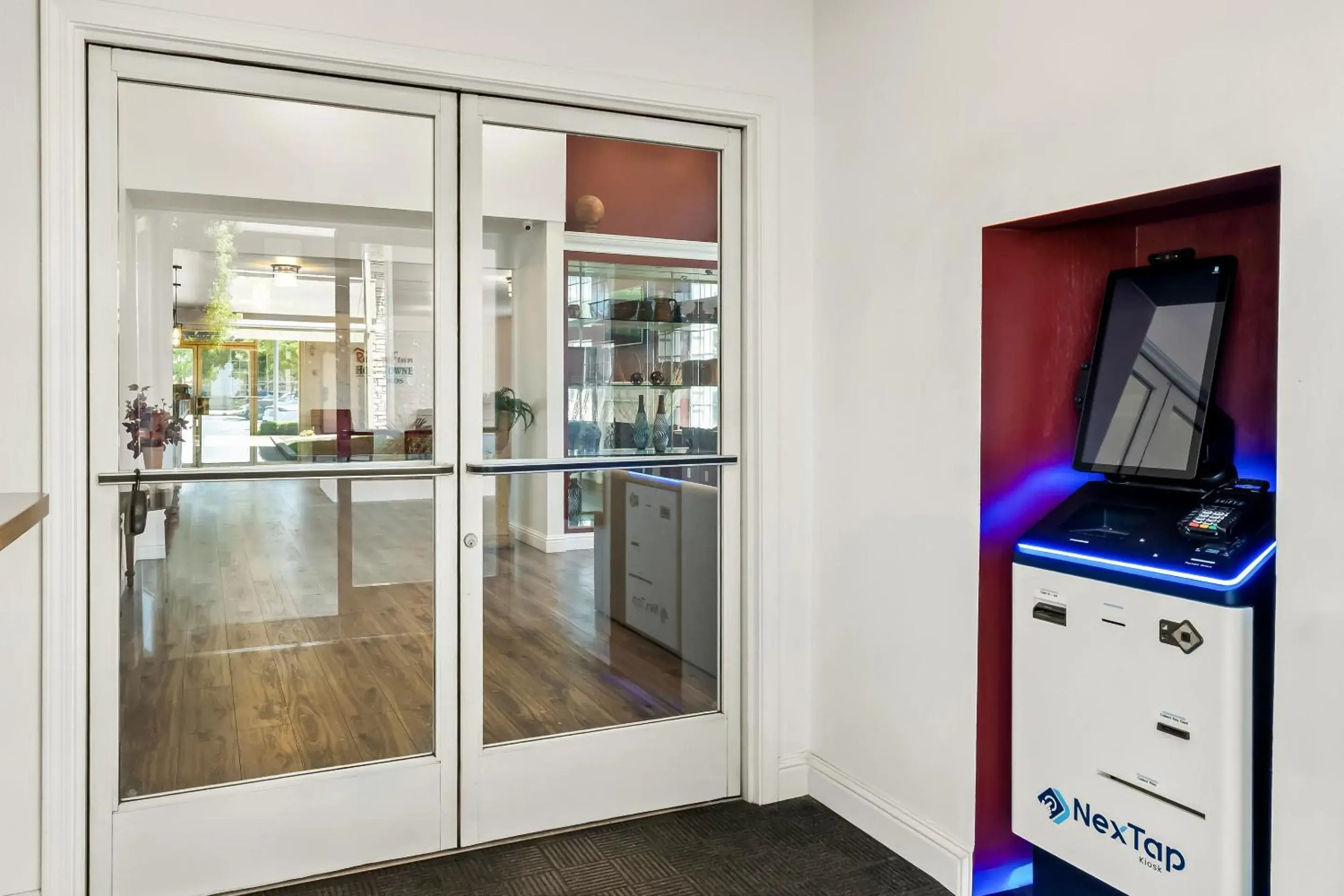 Facade/entrance in Red Roof Inn Yuba City Bonanza - Marysville Facade/entrance in Red Roof Inn Yuba City Bonanza - Marysville