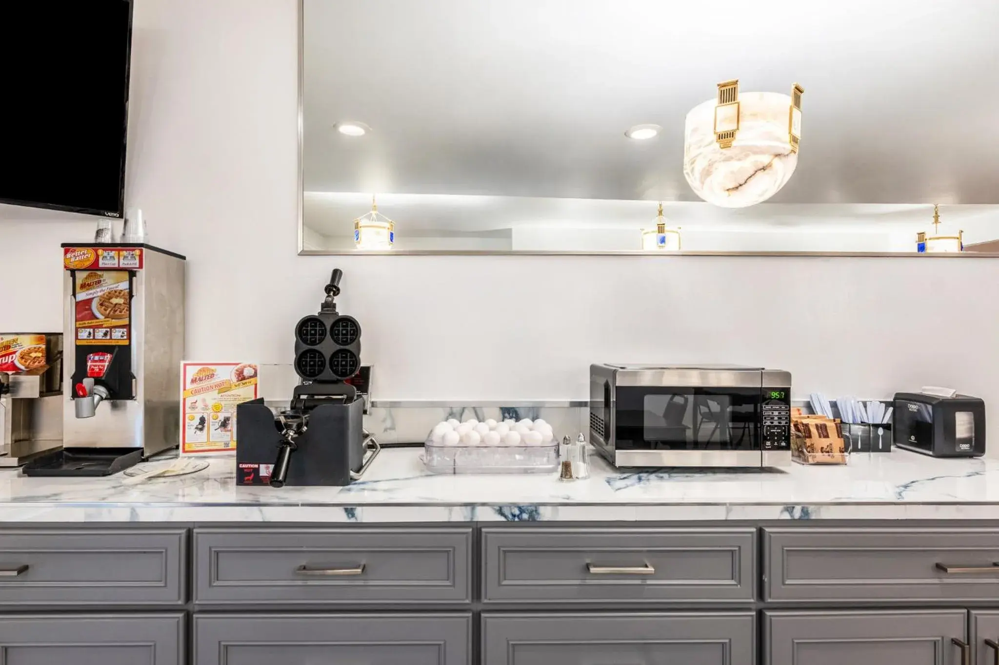 Breakfast in Red Roof Inn Yuba City Bonanza - Marysville Breakfast in Red Roof Inn Yuba City Bonanza - Marysville