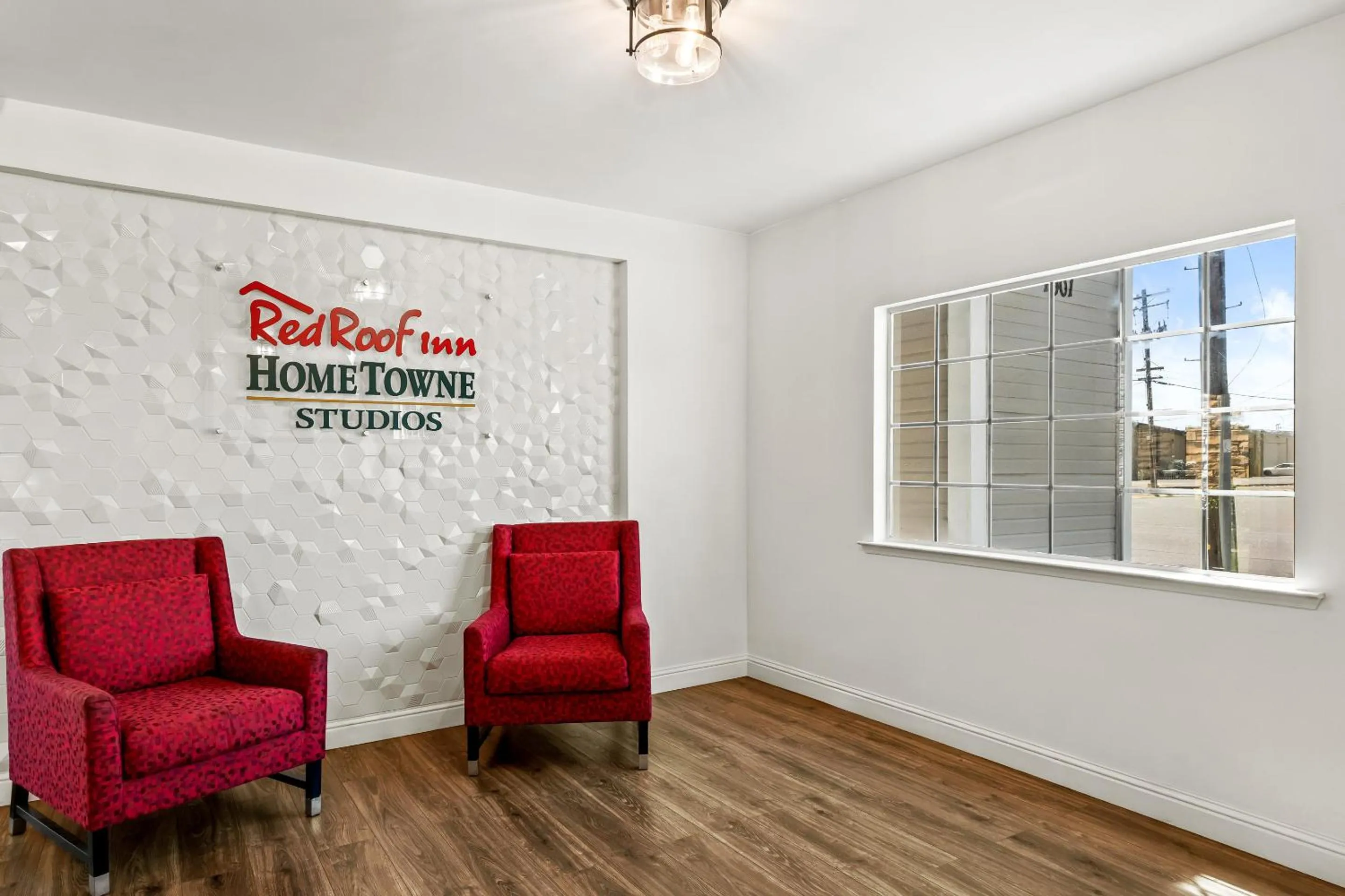 Lobby or reception in Red Roof Inn Yuba City Bonanza - Marysville