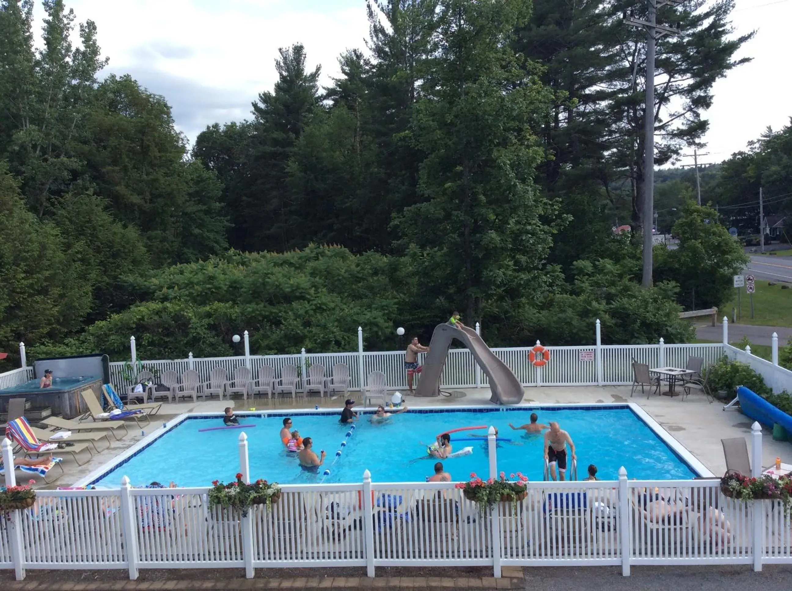 Lyn Aire Motel - Lake George Lyn Aire Motel - Lake George