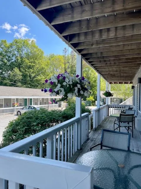 Lyn Aire Motel - Lake George