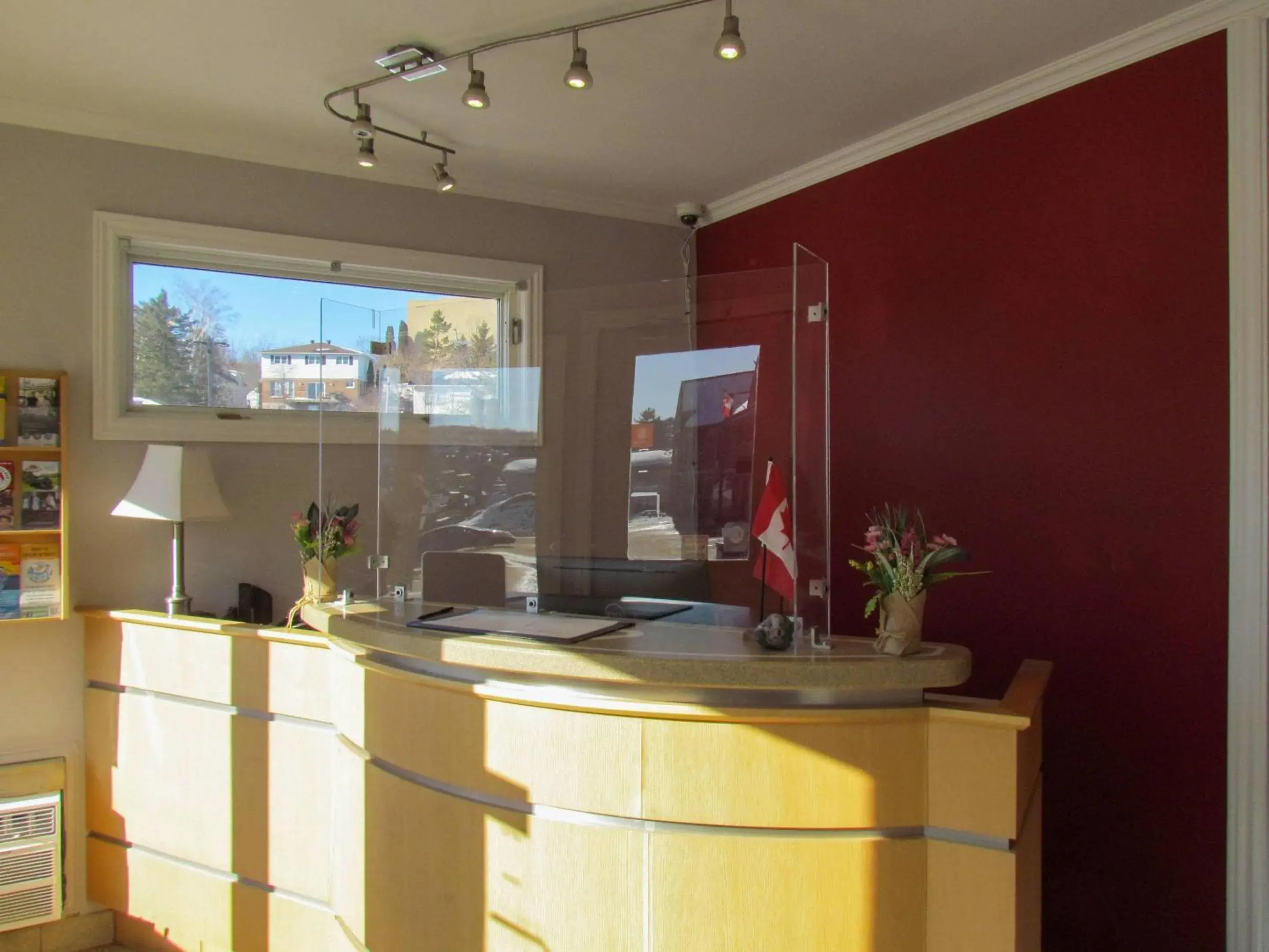 Lobby or reception in Rodeway Inn King William Lobby or reception in Rodeway Inn King William