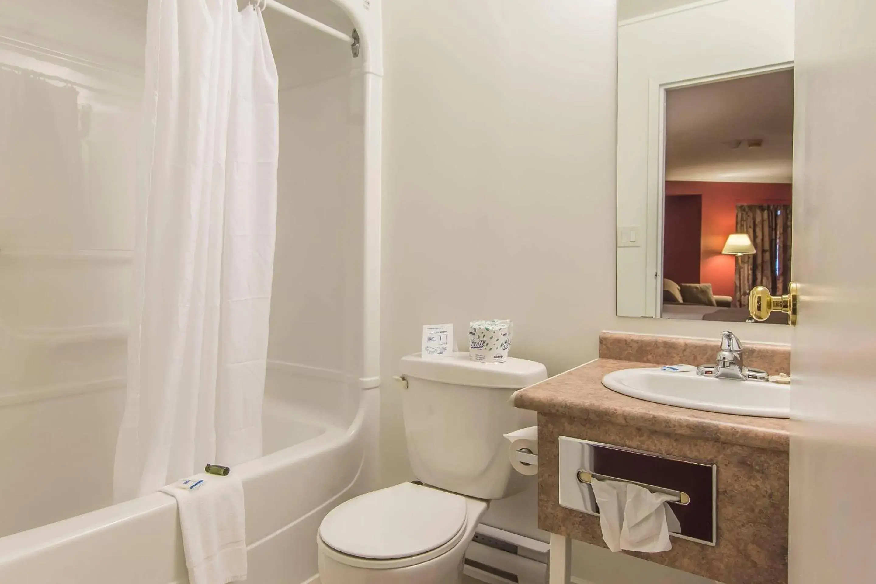 Bedroom in Rodeway Inn King William Bedroom in Rodeway Inn King William