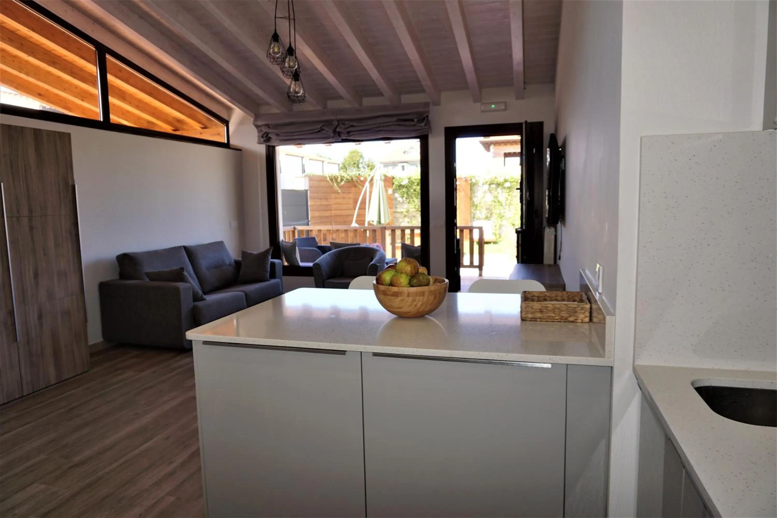 Apartamentos La Playina
