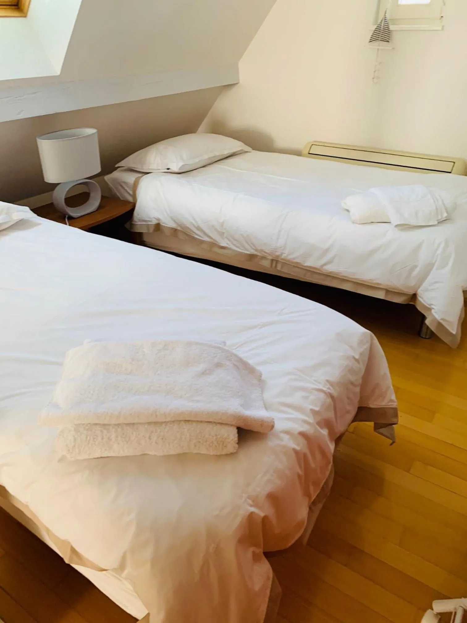 Bed in Villacosy spa -Strasbourg VILLA DOLCE