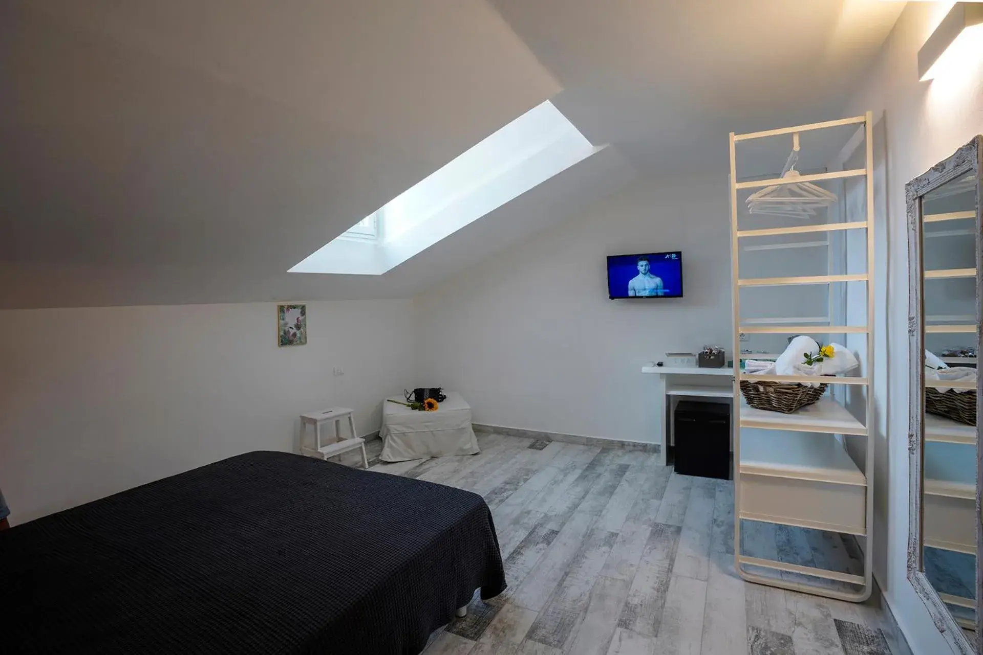 Double or Twin Room with Private Bathroom in Approdo 36 Double or Twin Room with Private Bathroom in Approdo 36