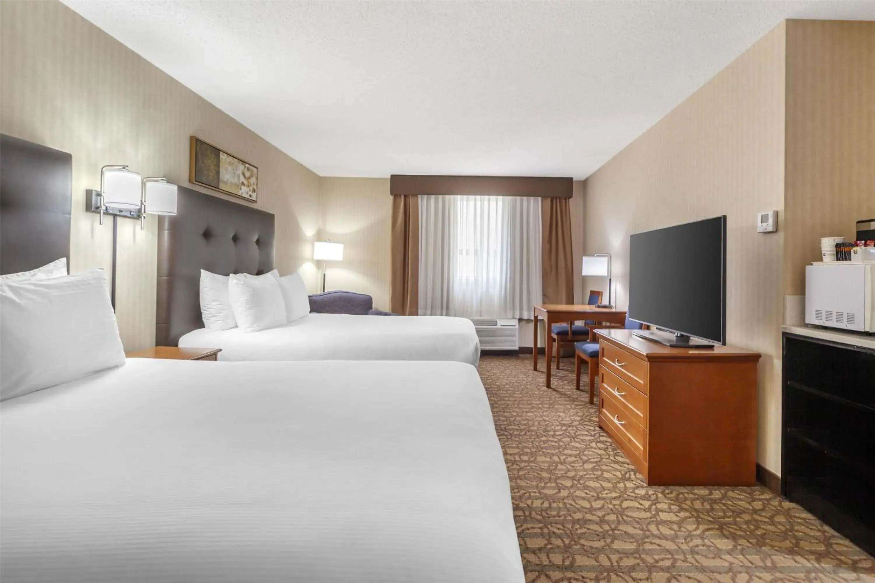 Bedroom, Bed in Best Western Cold Lake Inn Bedroom, Bed in Best Western Cold Lake Inn