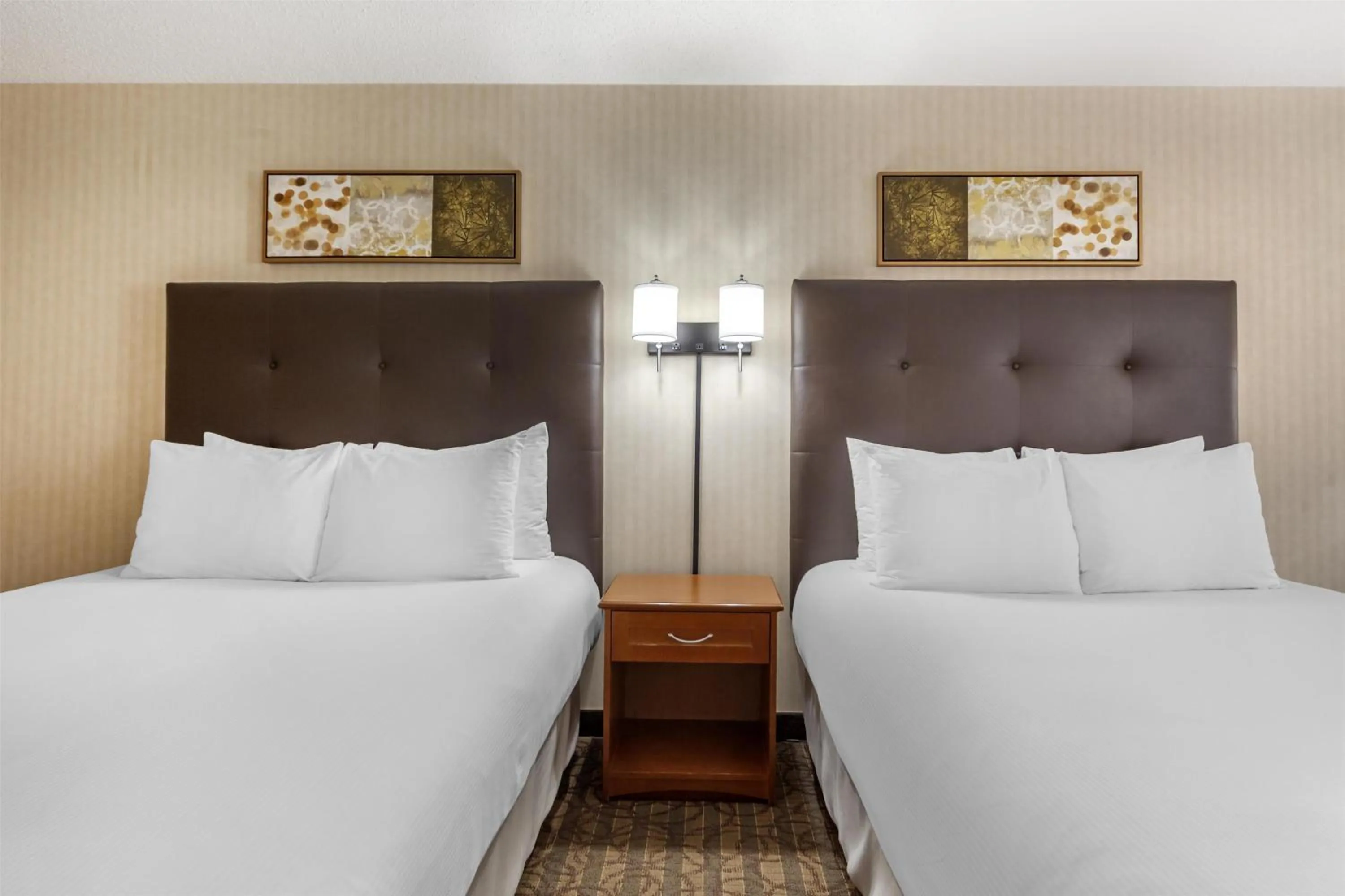 Bedroom, Bed in Best Western Cold Lake Inn