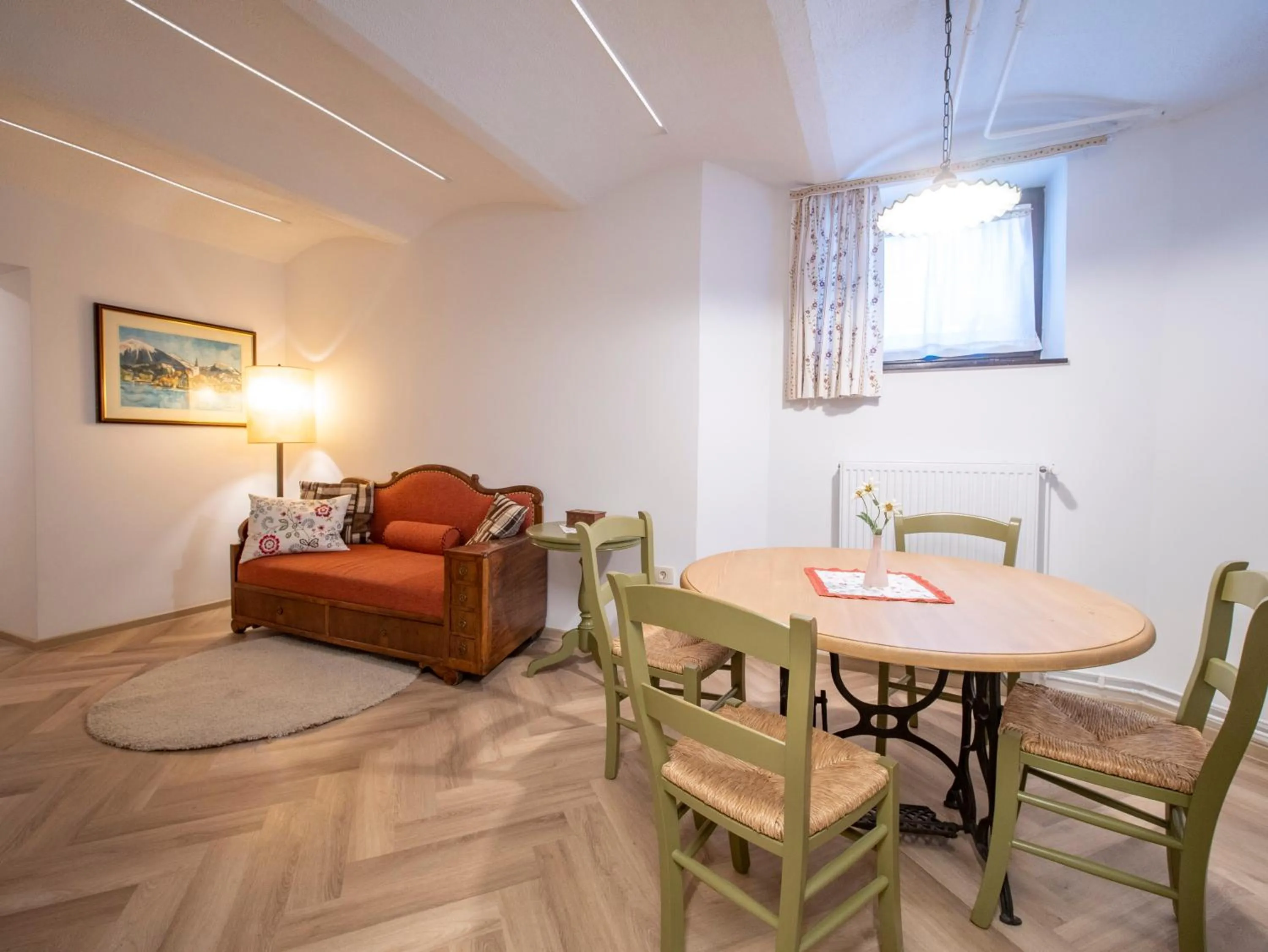 Living room in Berghi Hotel and Apartments