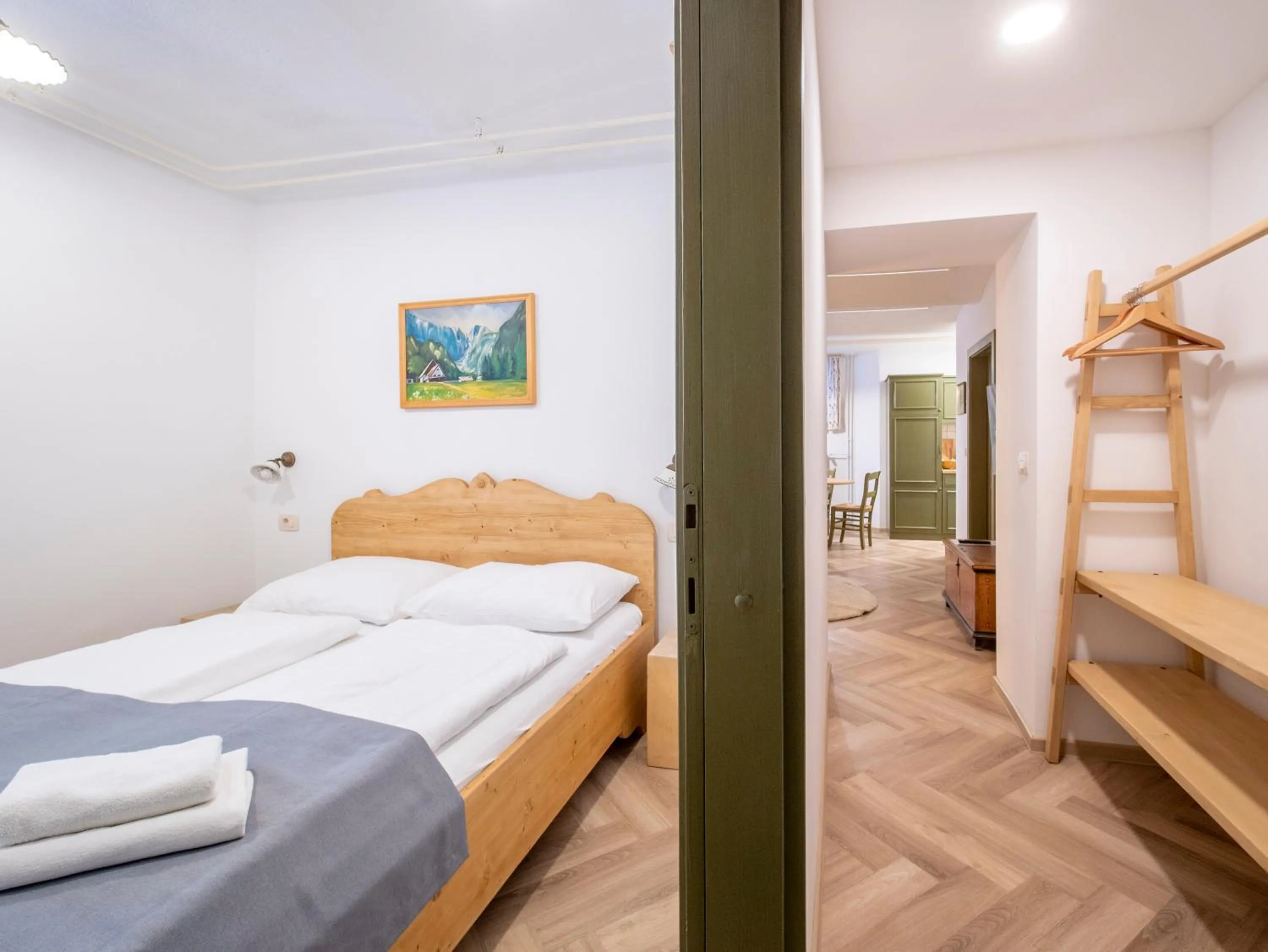 Bedroom, Bed in Berghi Hotel and Apartments
