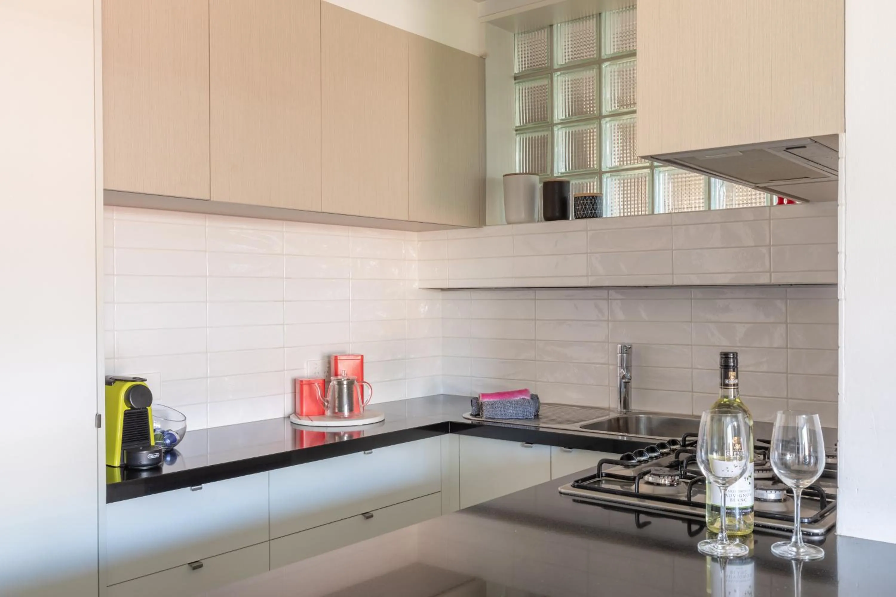 kitchen in dlux + escape@aphrasia Street near Geelong CBD