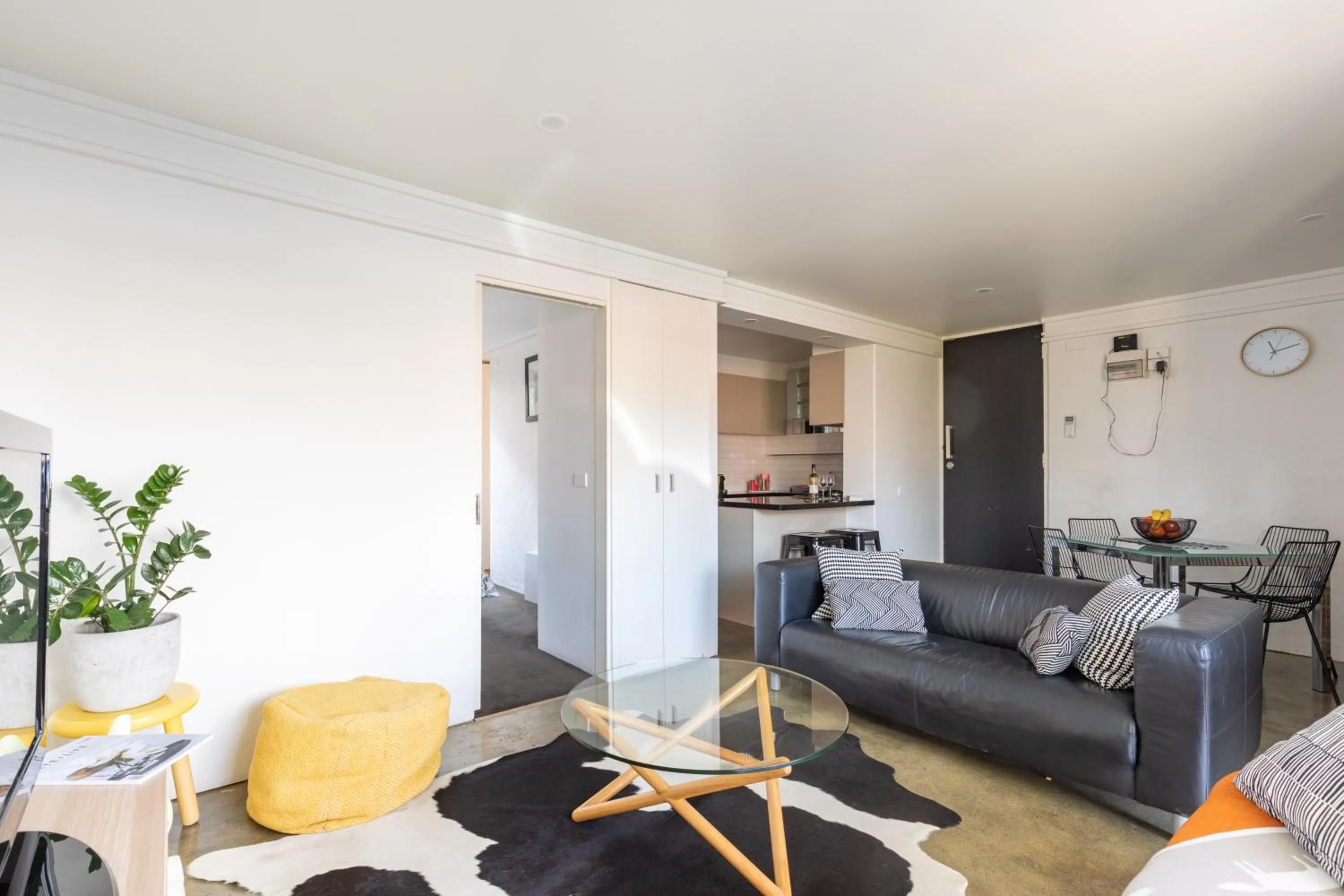 Living room in dlux + escape@aphrasia Street near Geelong CBD