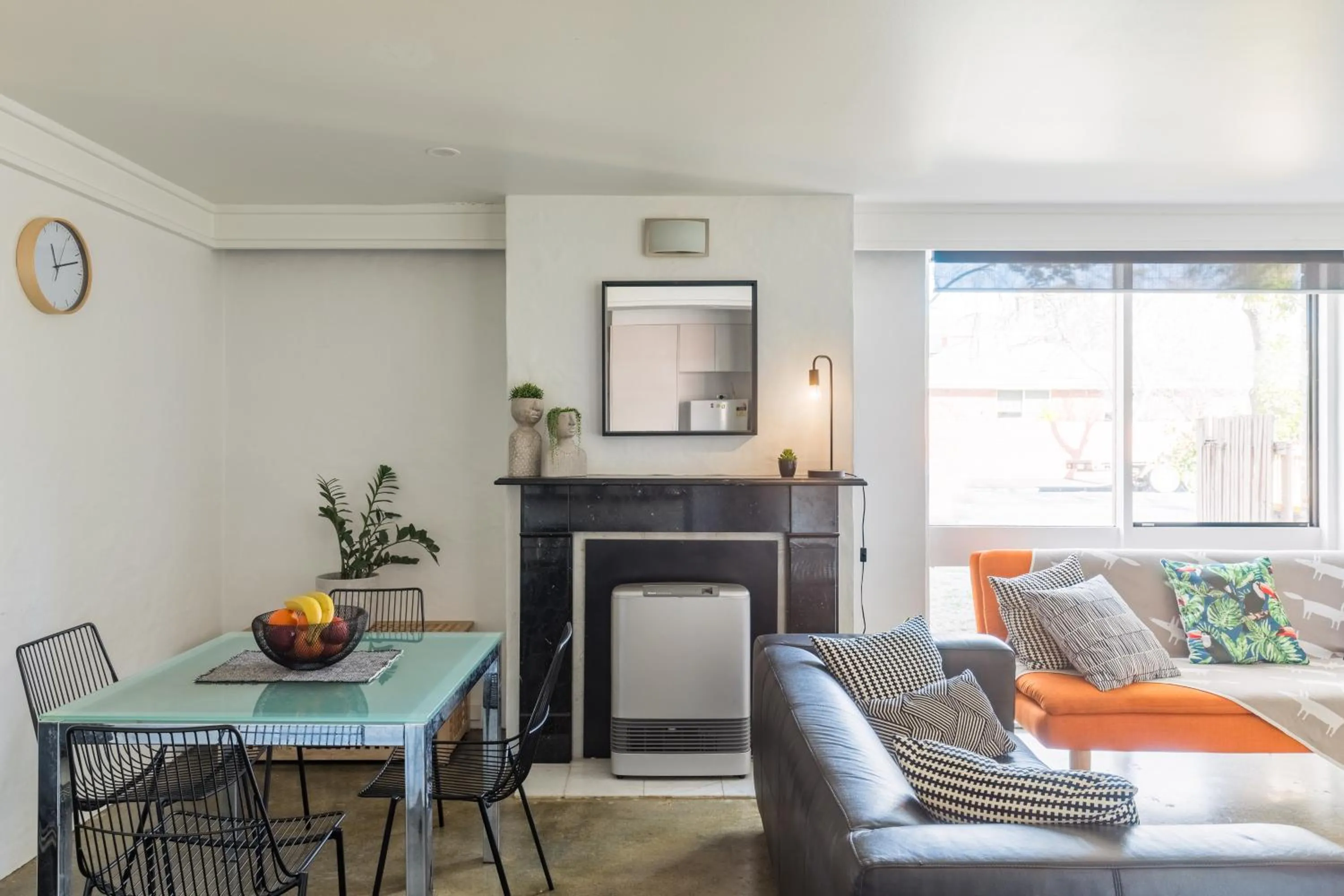 Dining area in dlux + escape@aphrasia Street near Geelong CBD