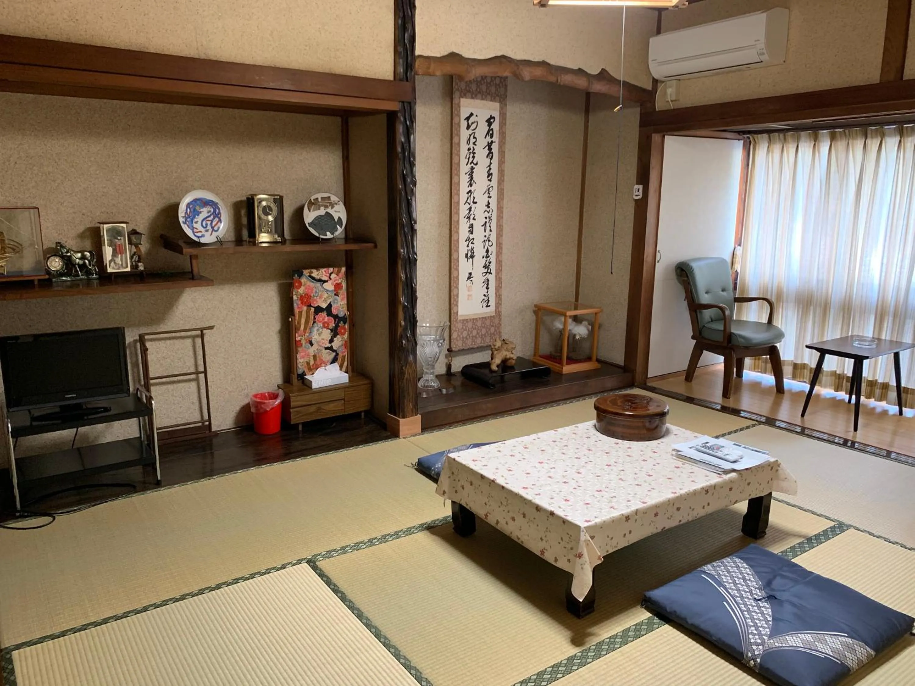 Photo of the whole room in Hoshi Ryokan