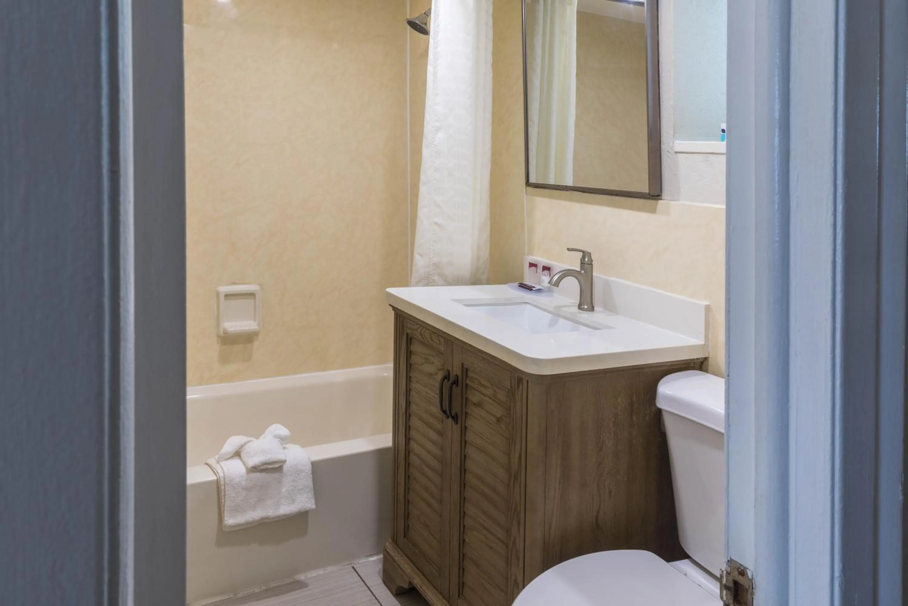 Bathroom in Ocean Reef Hotel