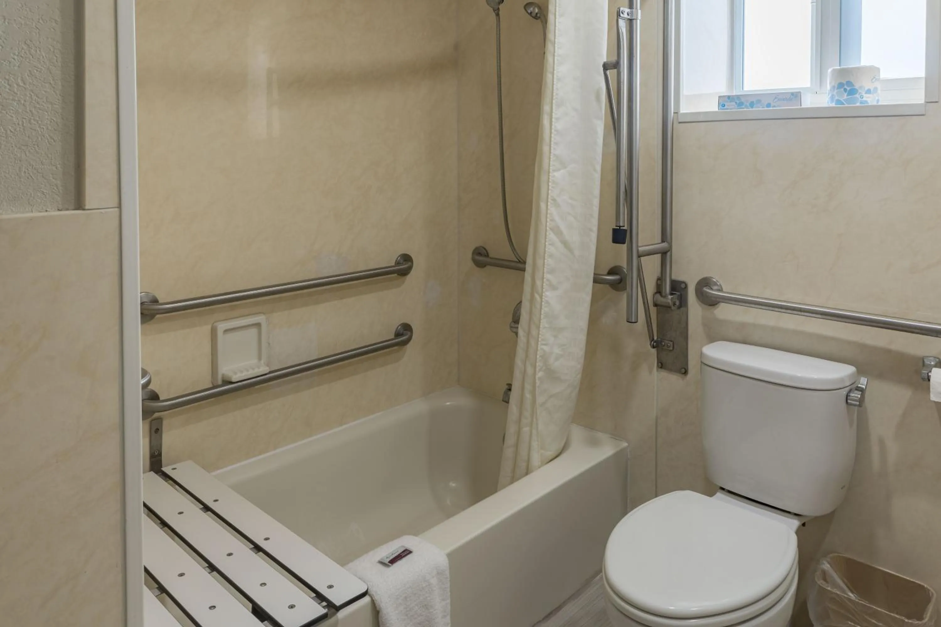 Bathroom in Ocean Reef Hotel