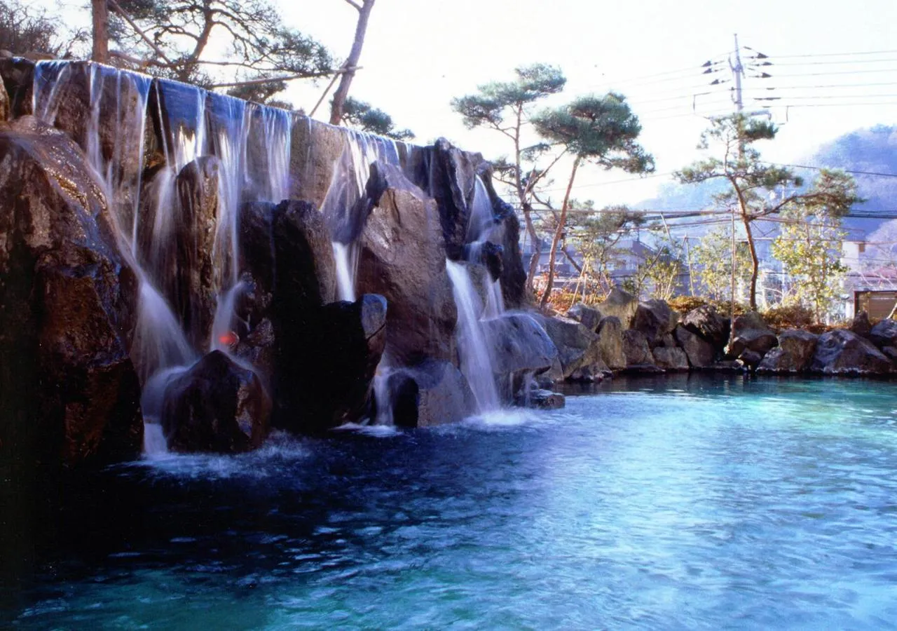 Swimming pool in Kinugawa Park Hotels