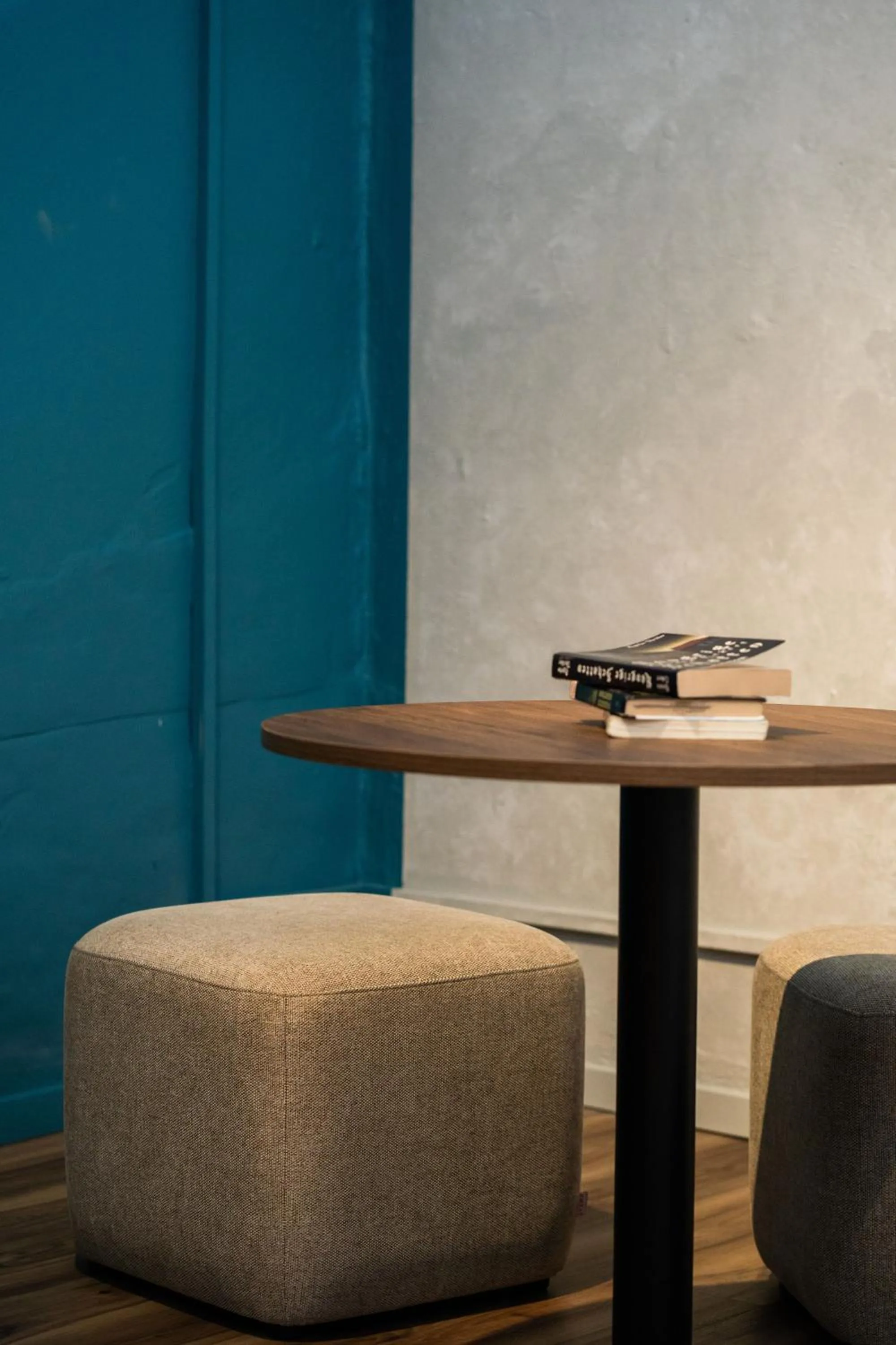 Communal lounge/ TV room in Haka House Auckland City