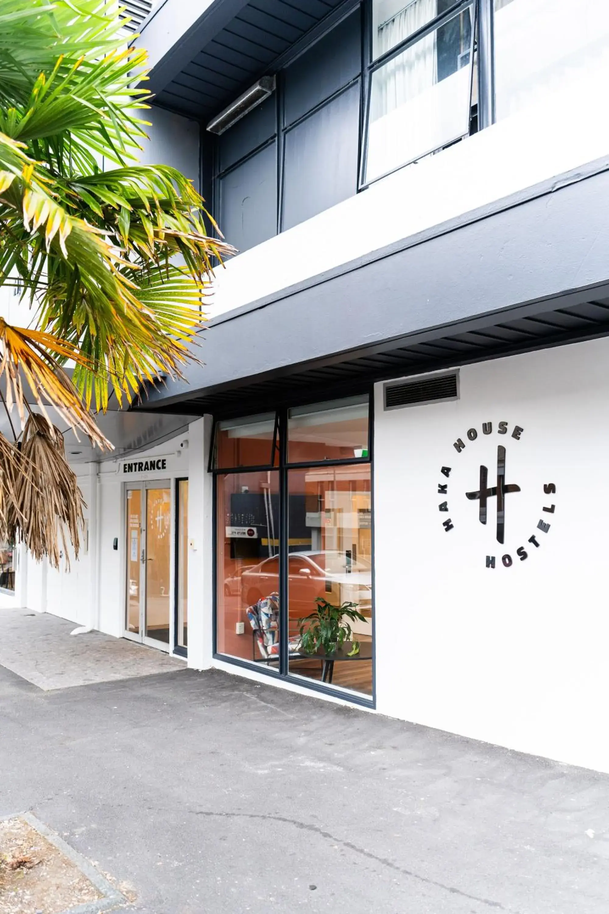 Property building in Haka House Auckland City Property building in Haka House Auckland City