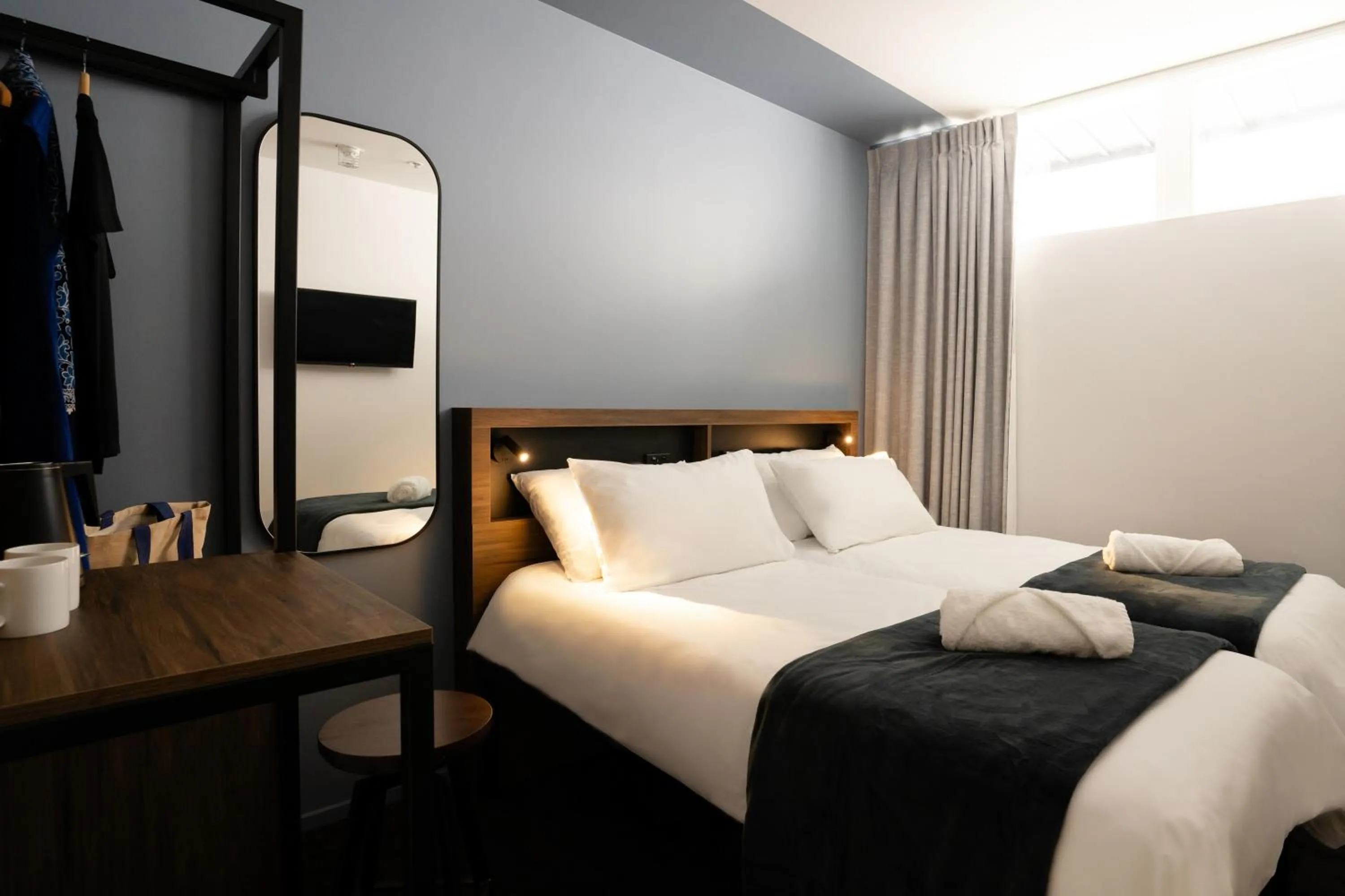 Bed in Haka House Auckland City