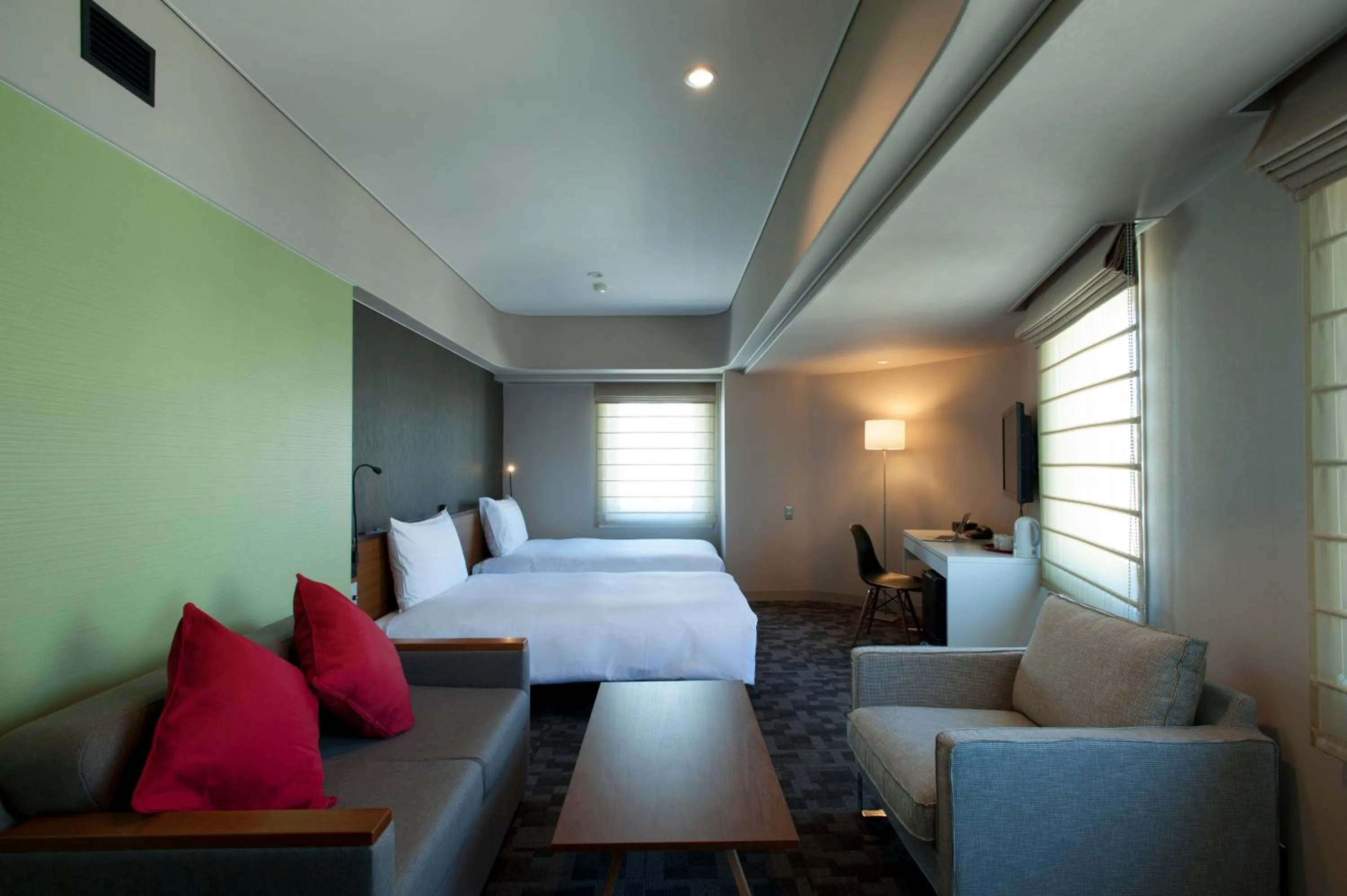 Photo of the whole room, Bed in Agora Place Tokyo Asakusa