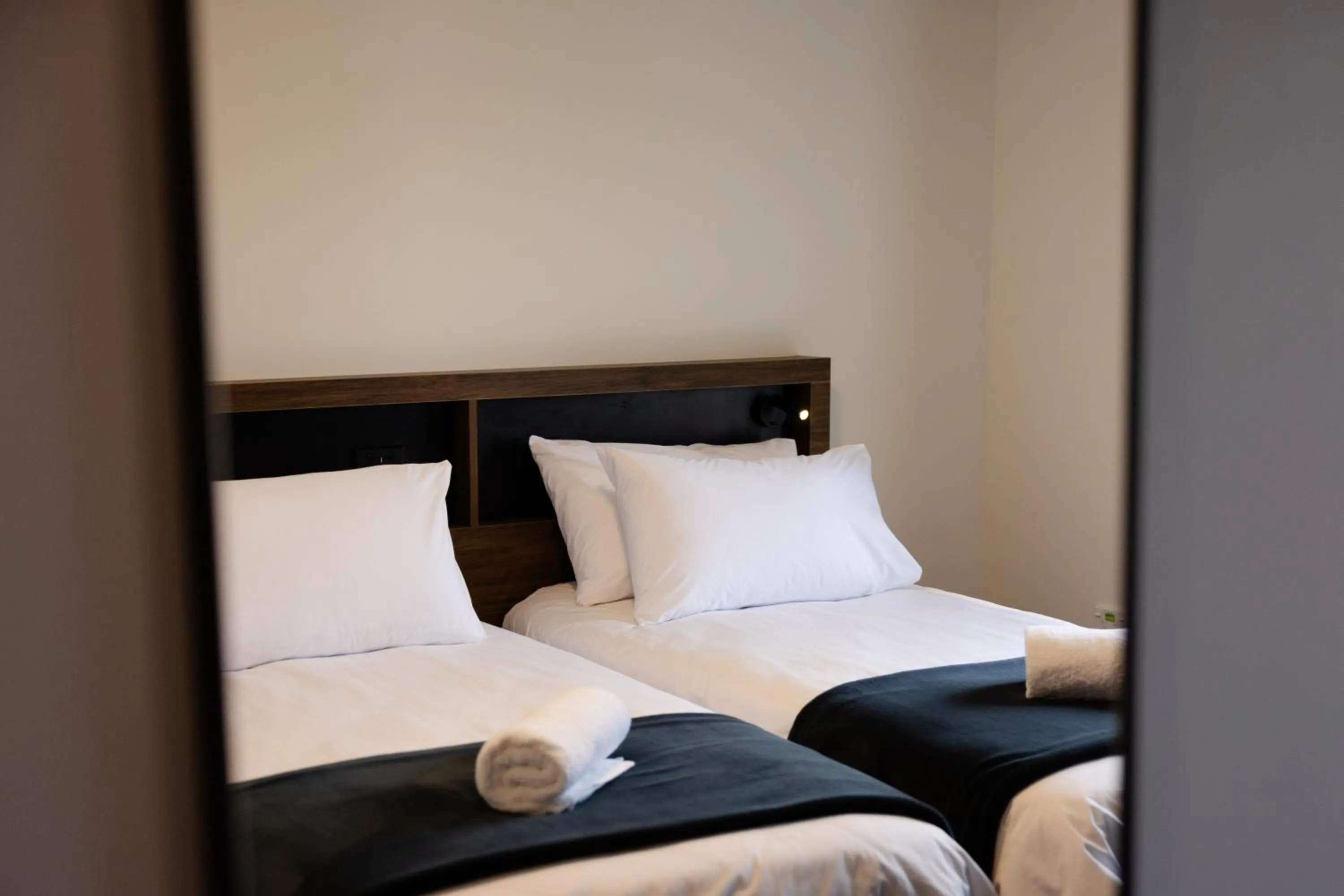 Bedroom, Bed in Haka House Queenstown Lakefront