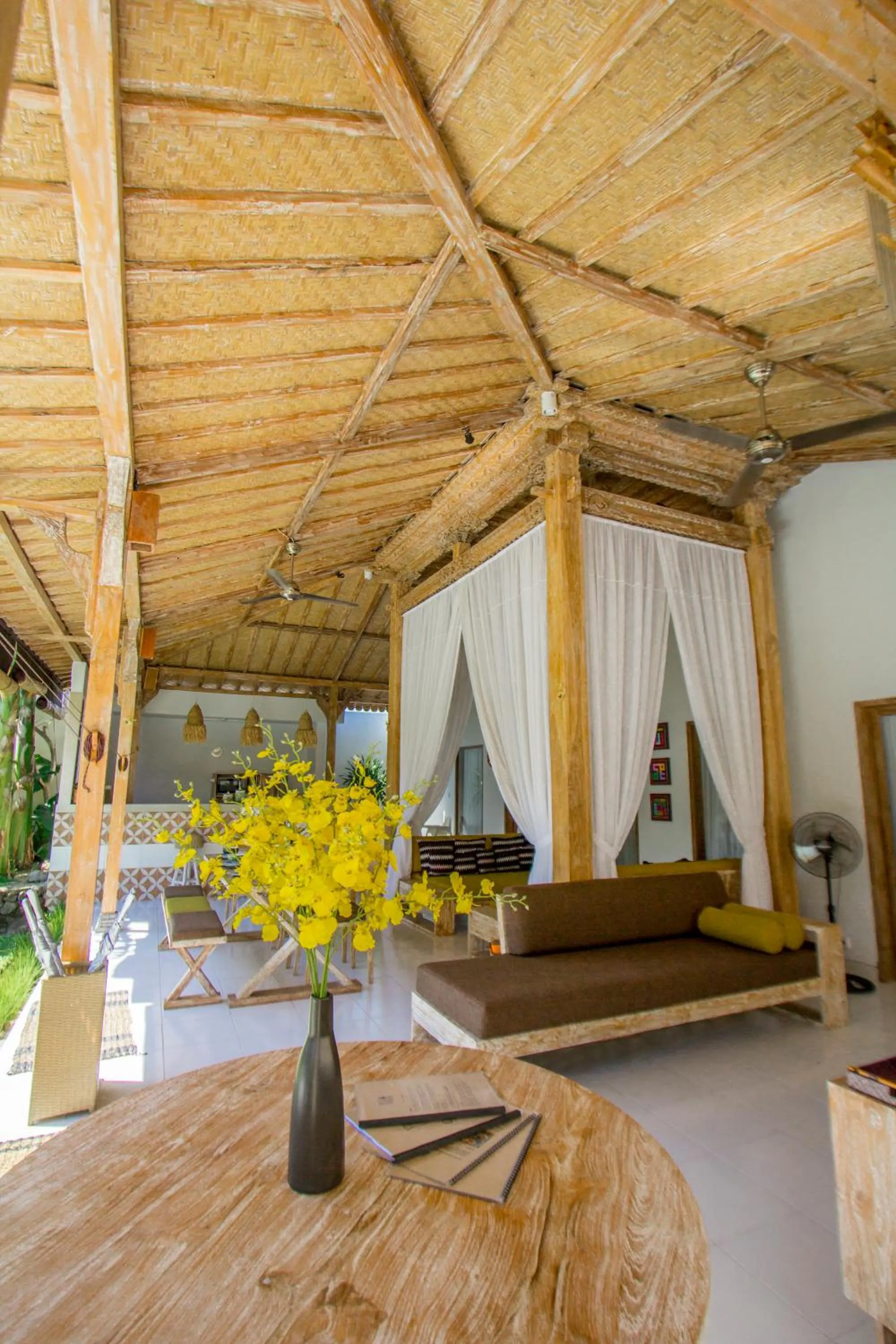Living room, Bed in Villa Orked 1
