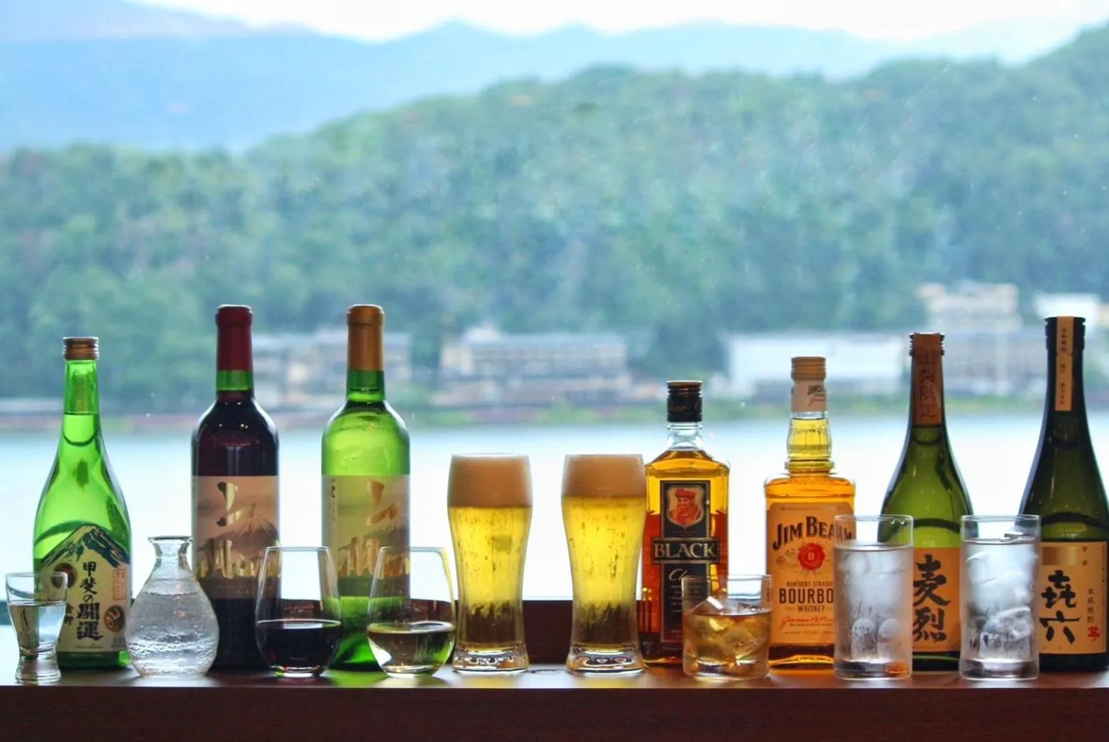 Restaurant/places to eat in Fuji Lake Hotel