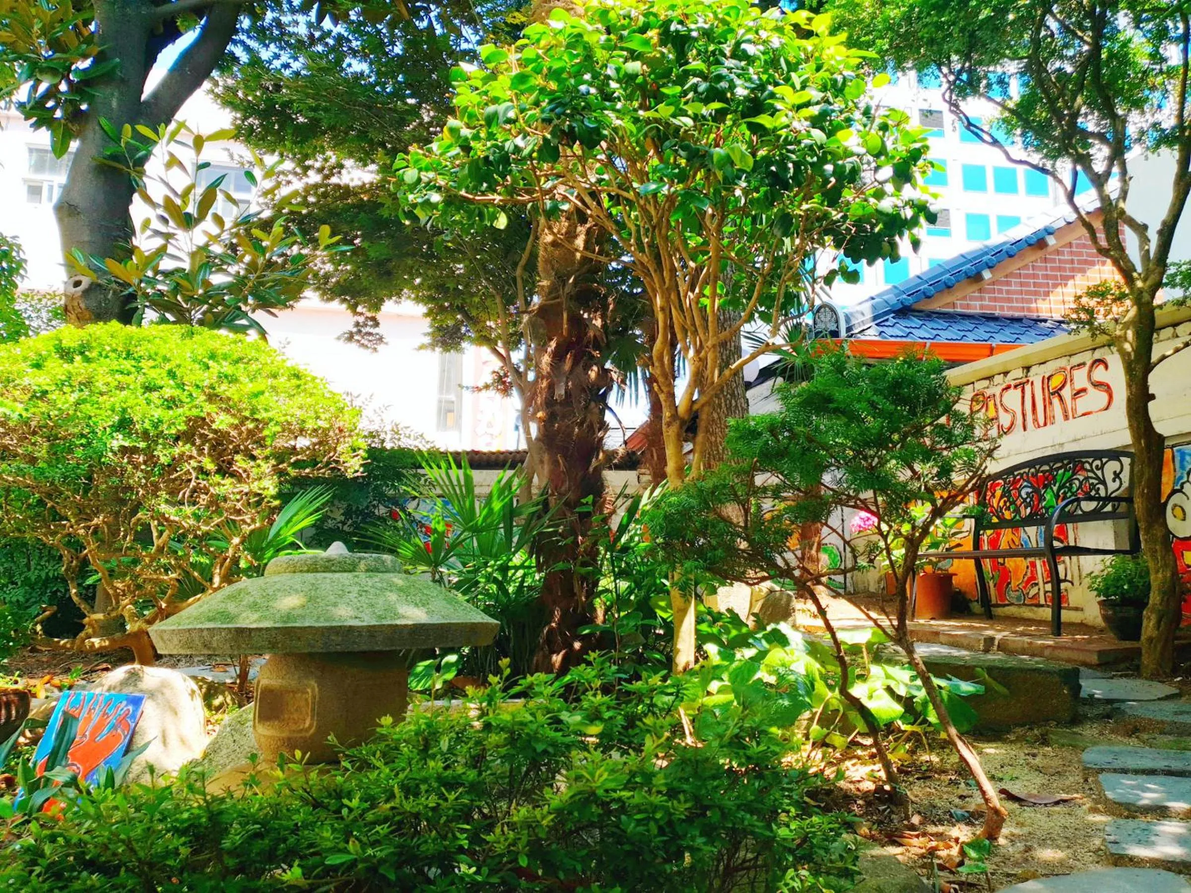 Gallery Family Hotel