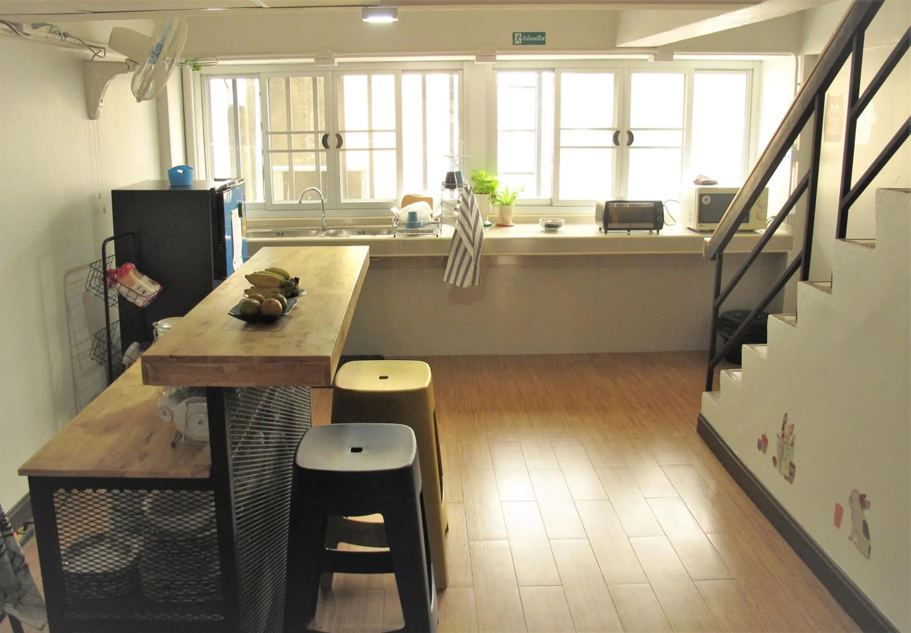 Kitchen or kitchenette in Stay In Chiangrai
