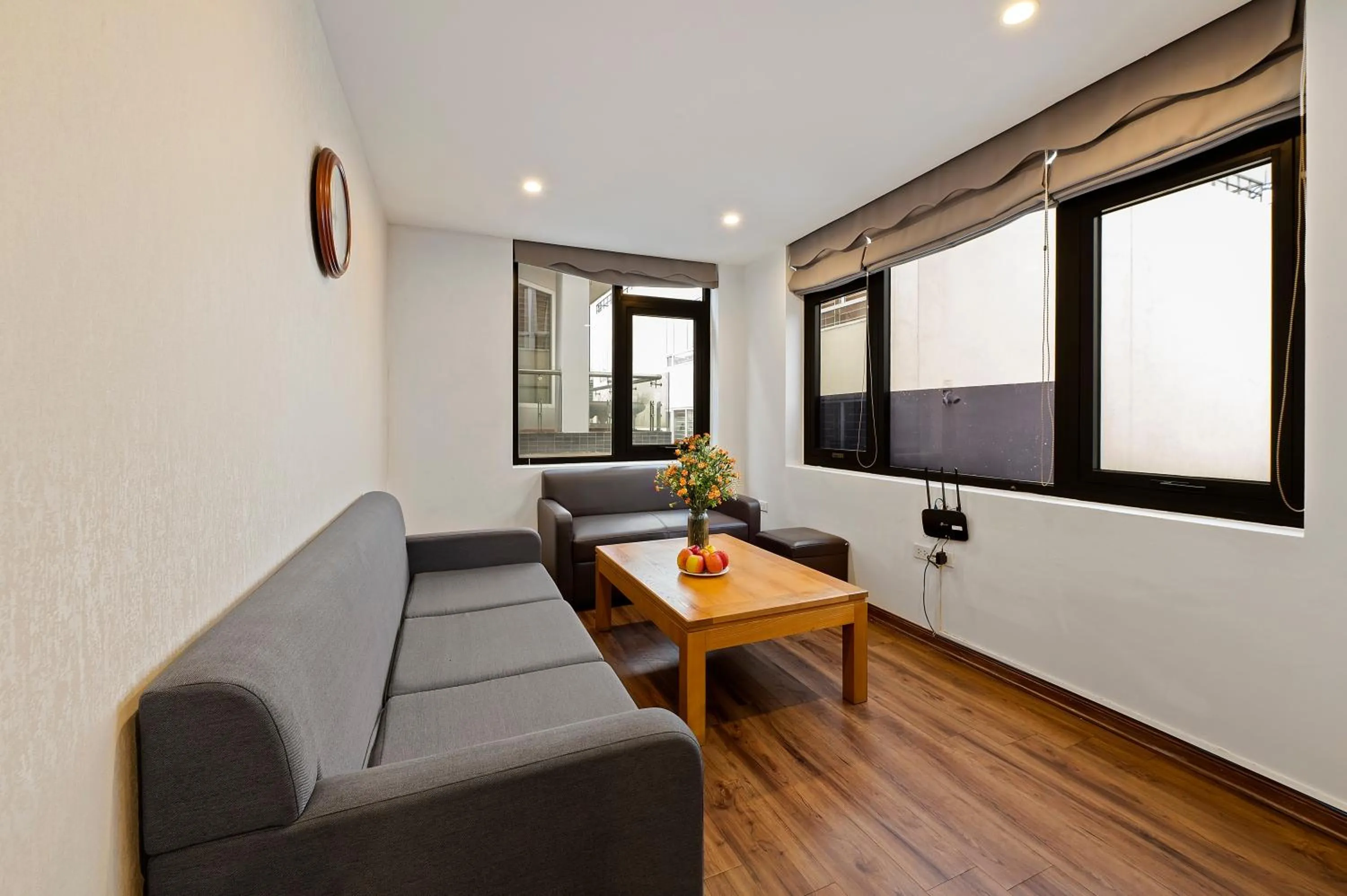 TV and multimedia in 22Housing luxury Hotel & Residence 39 Linh Lang