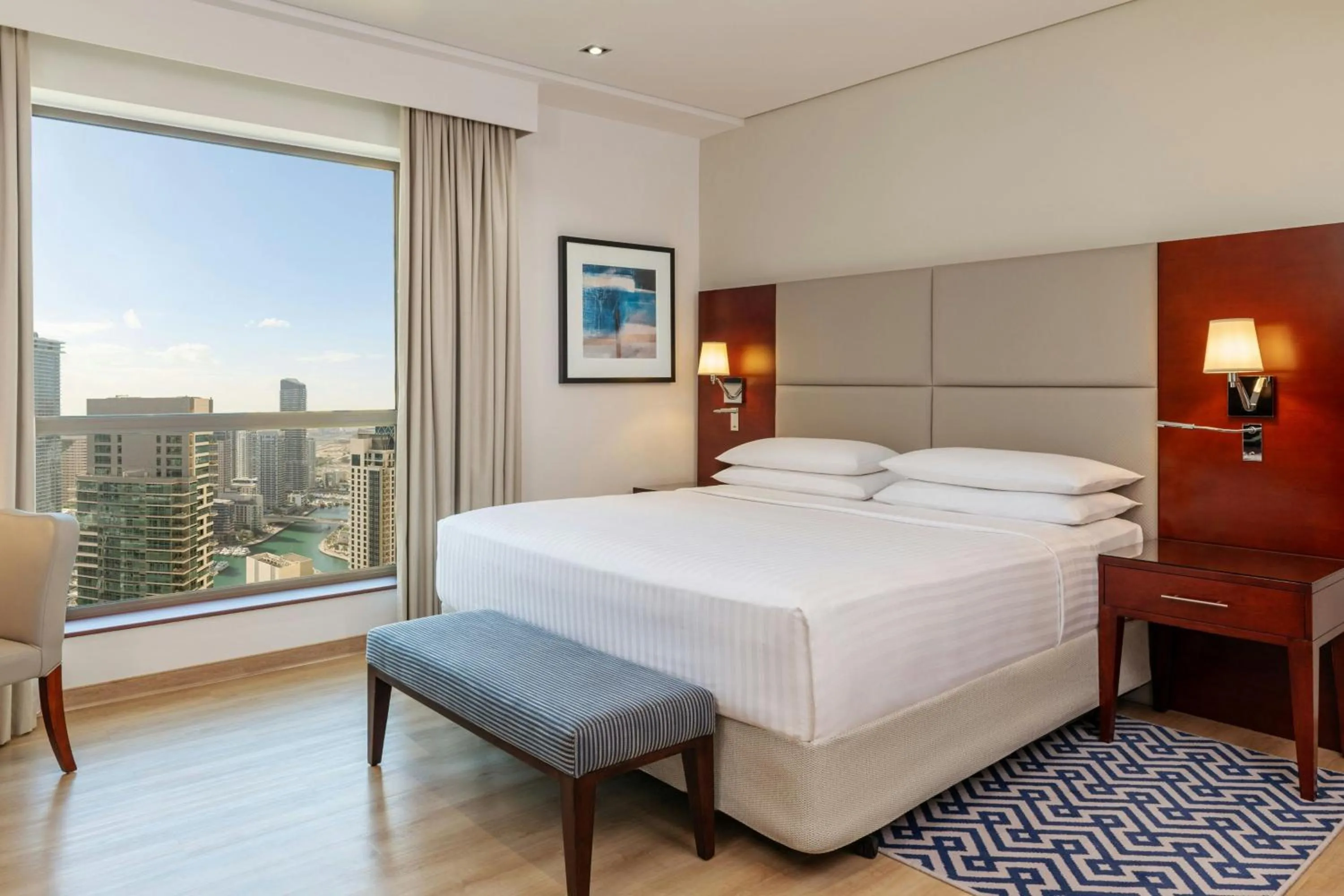 Bedroom, Bed in Sheraton The Walk, Dubai