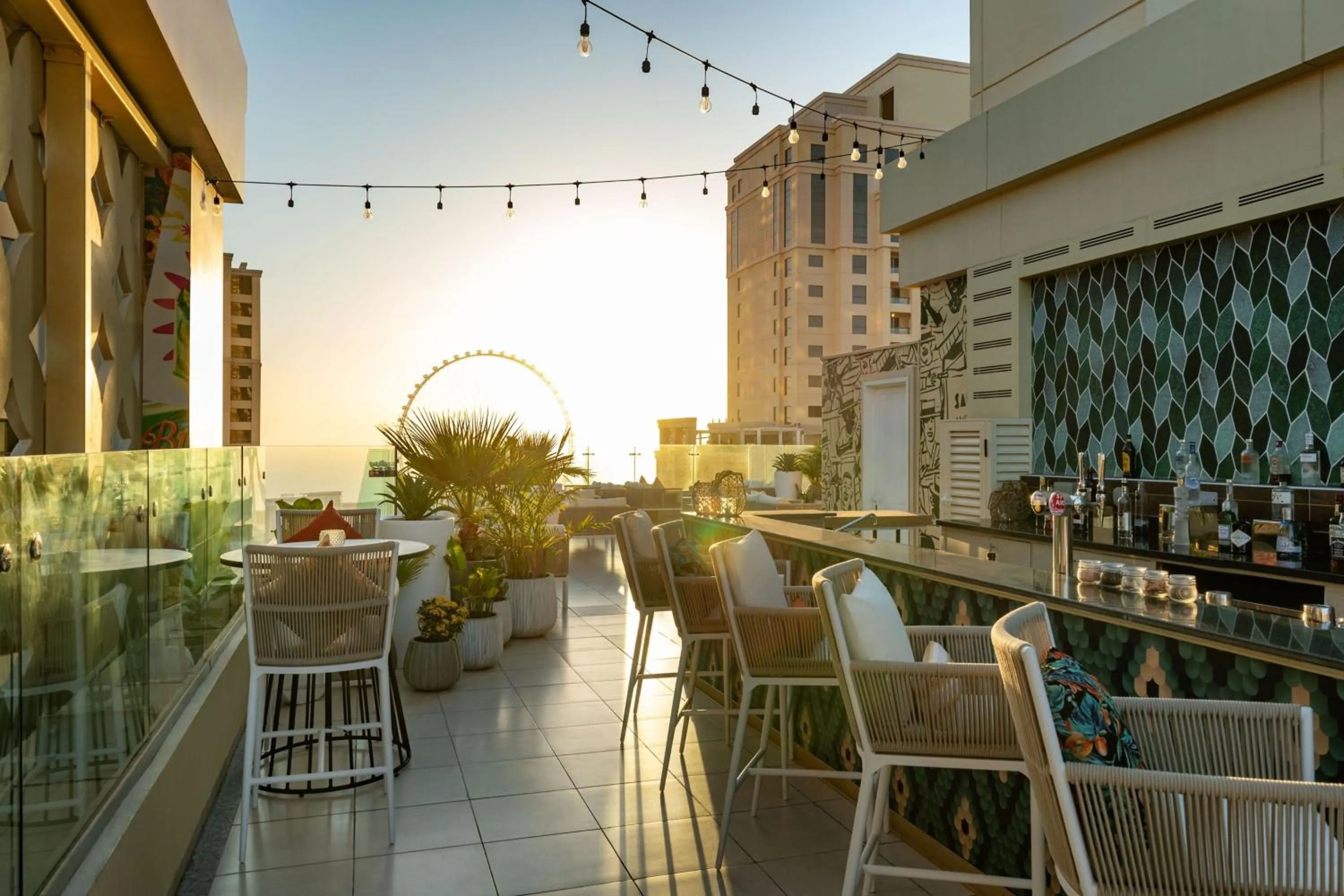 Restaurant/places to eat in Delta Hotels by Marriott Jumeirah Beach, Dubai