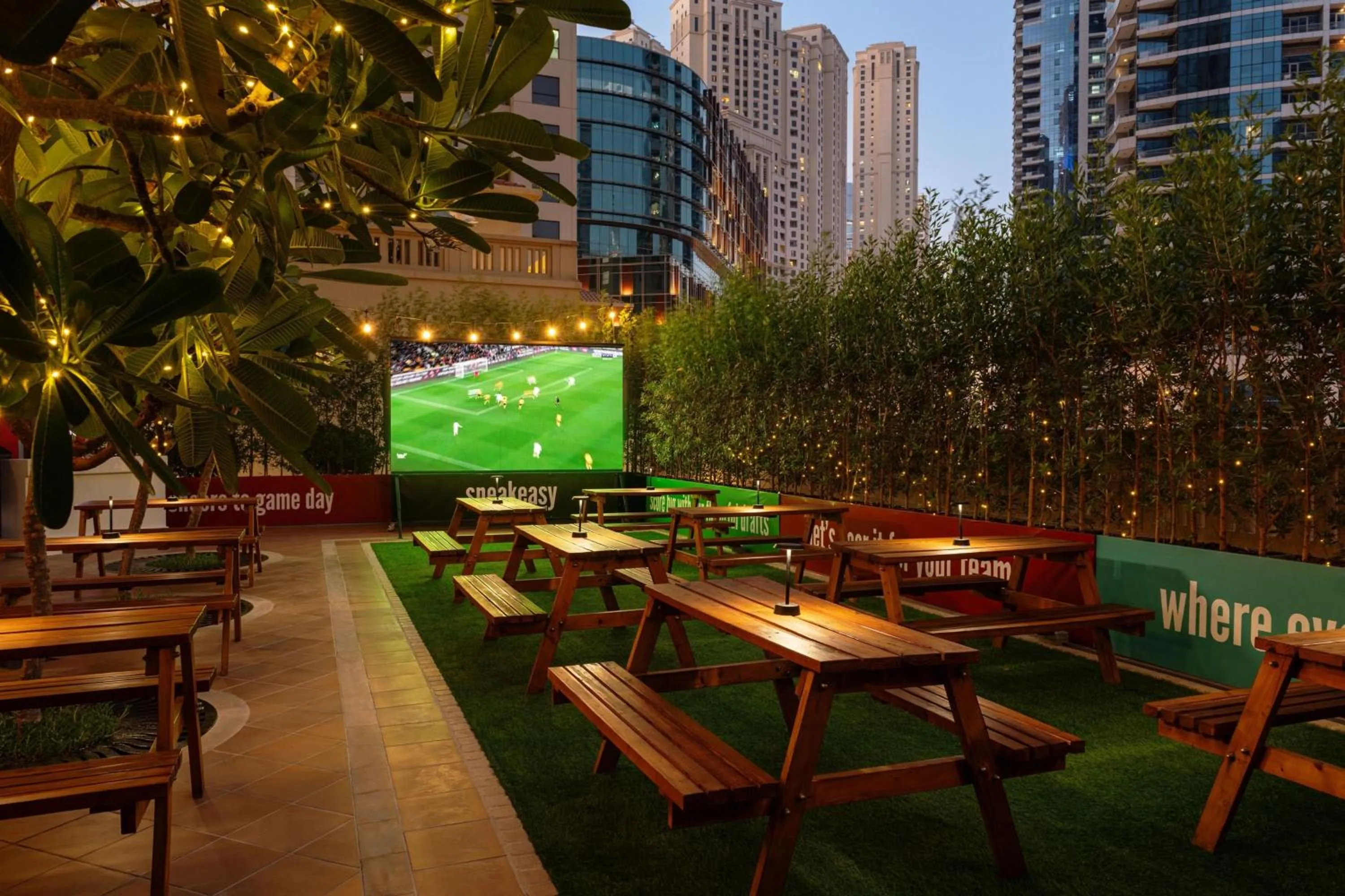 Restaurant/places to eat in Delta Hotels by Marriott Jumeirah Beach, Dubai