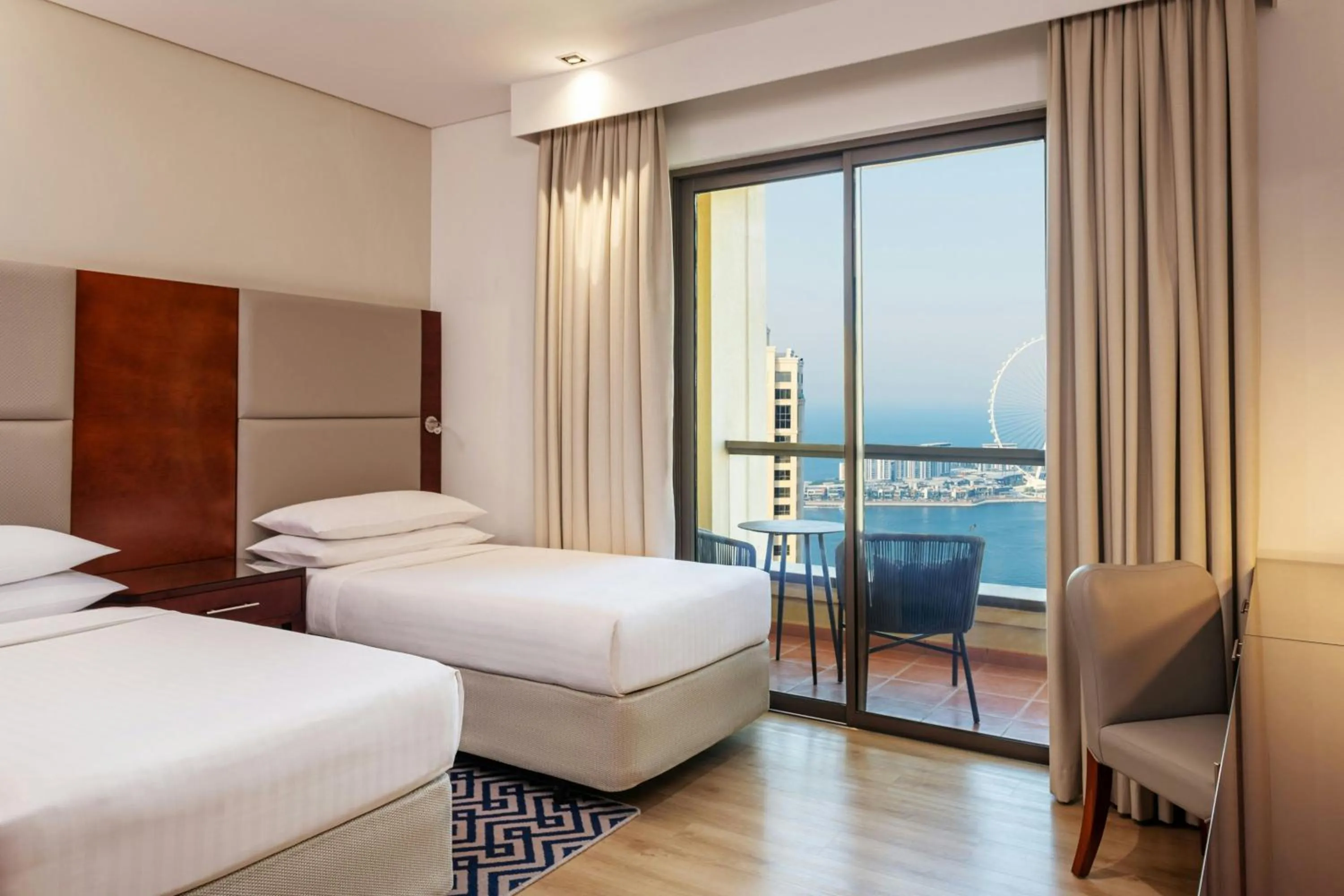 Bedroom, Bed in Sheraton The Walk, Dubai