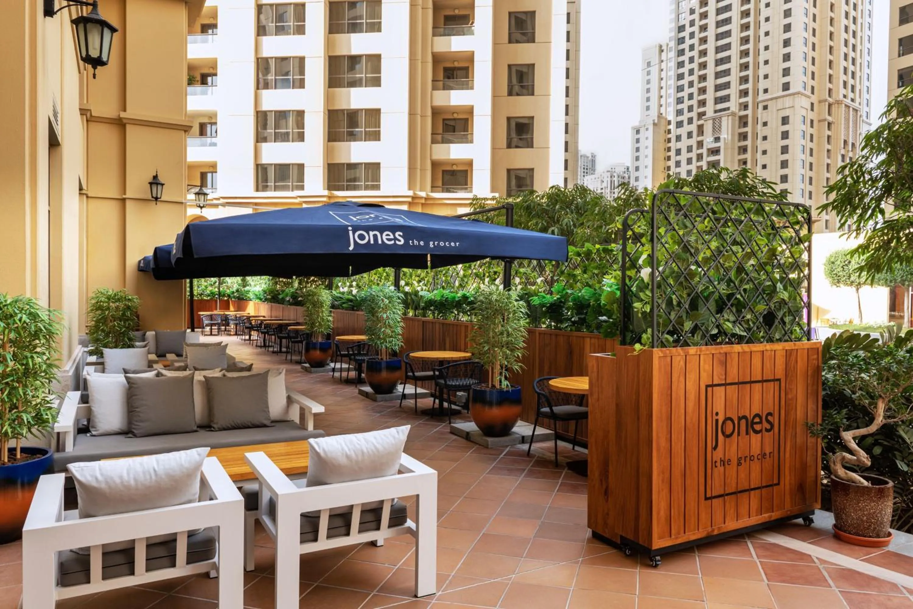 Restaurant/places to eat in Delta Hotels by Marriott Jumeirah Beach, Dubai