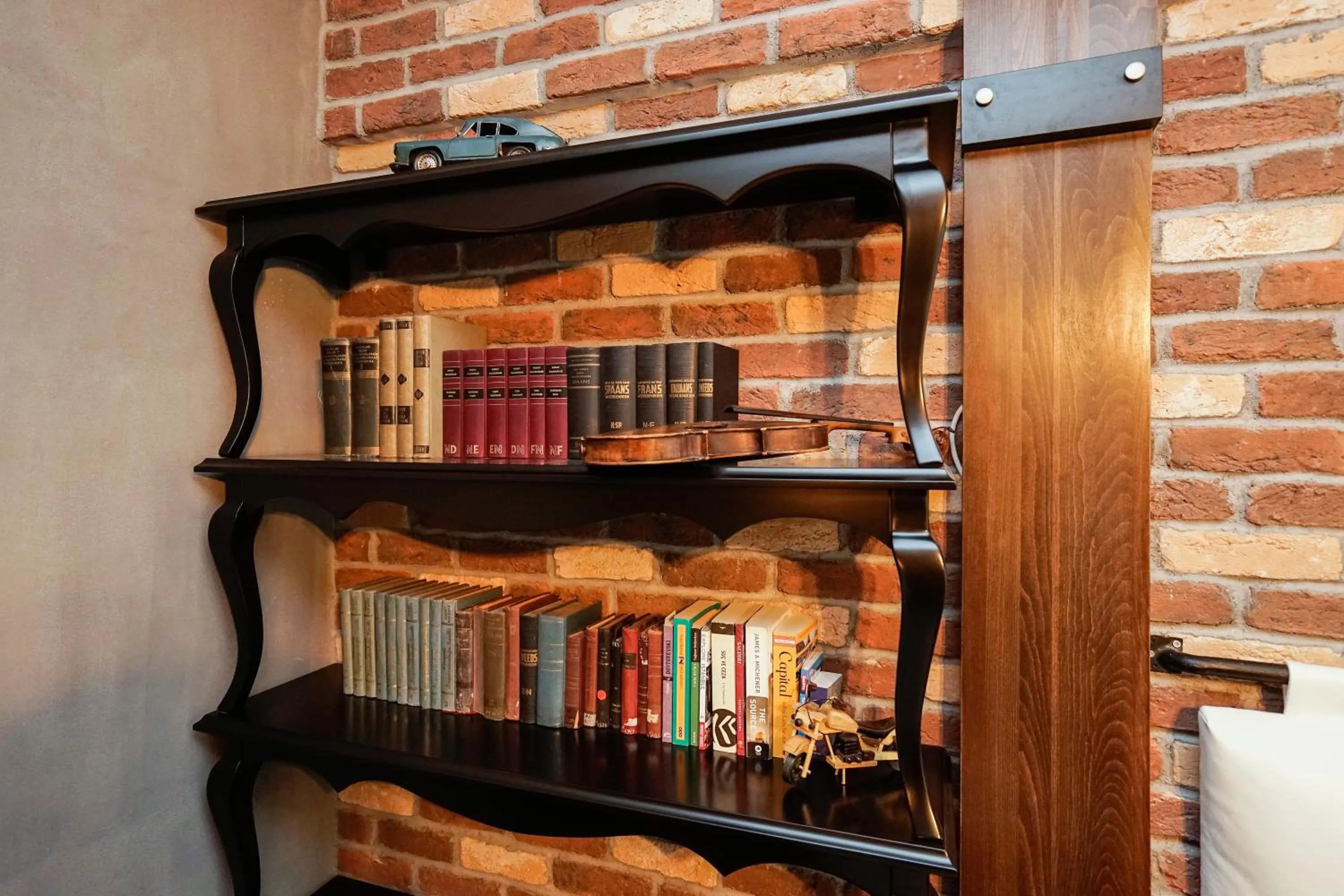 Library in Cube Suites