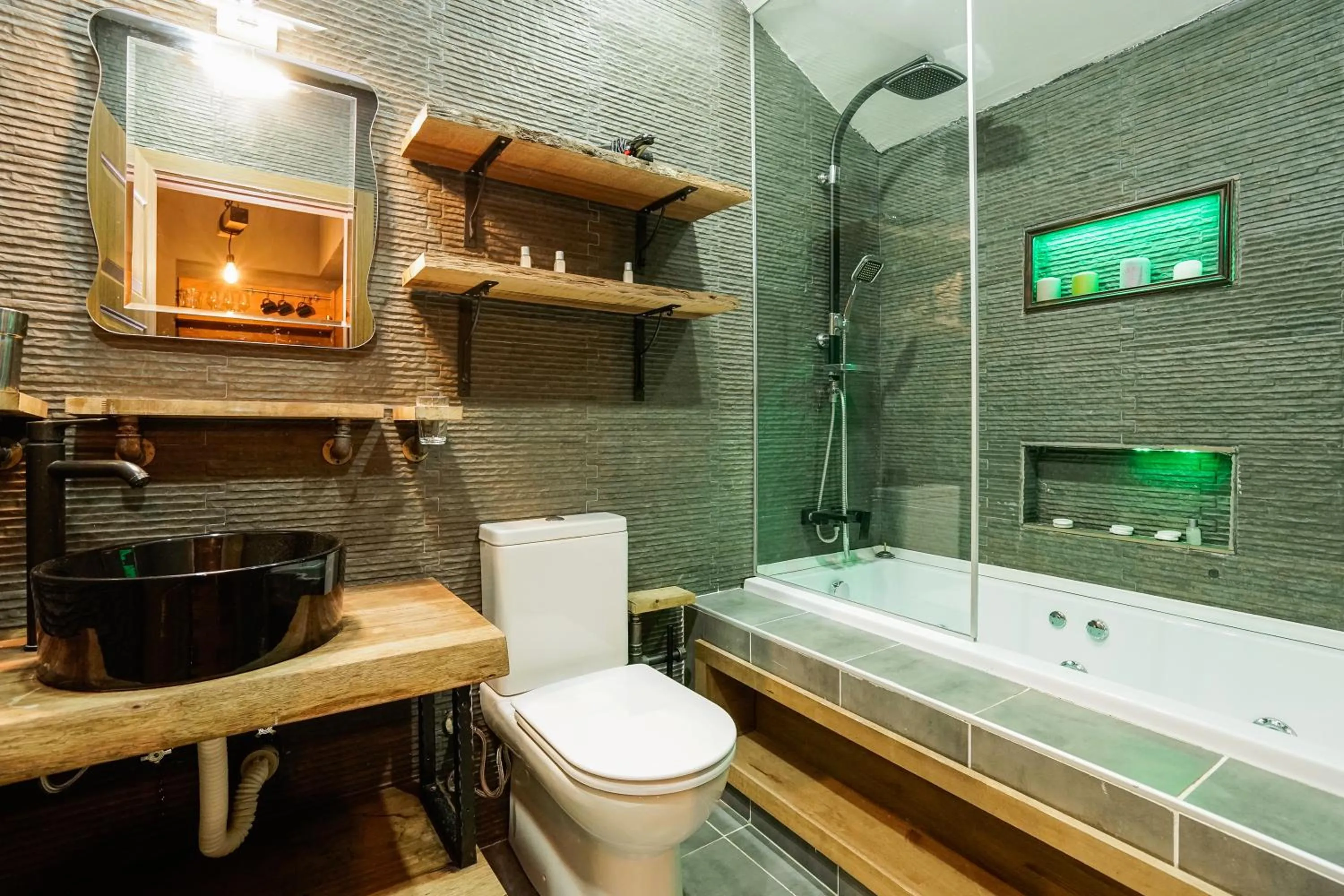 Shower in Cube Suites