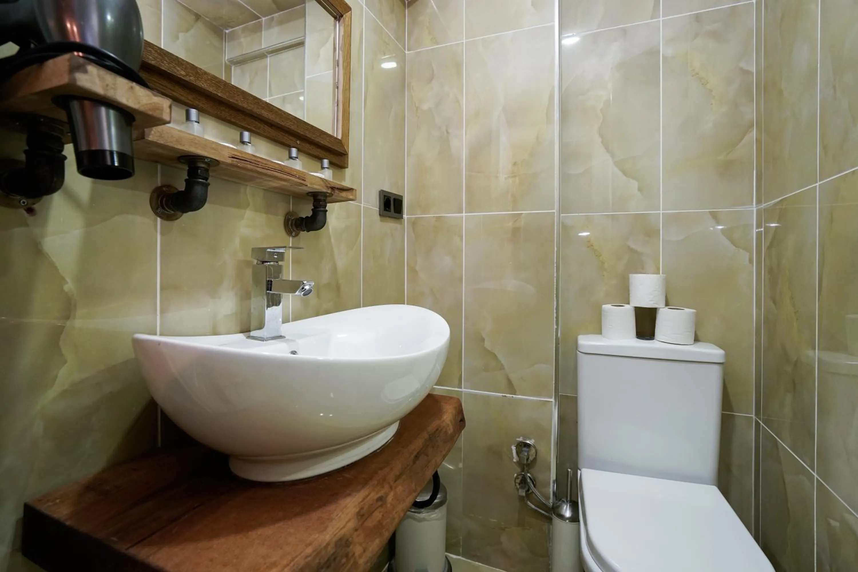 Toilet in Cube Suites