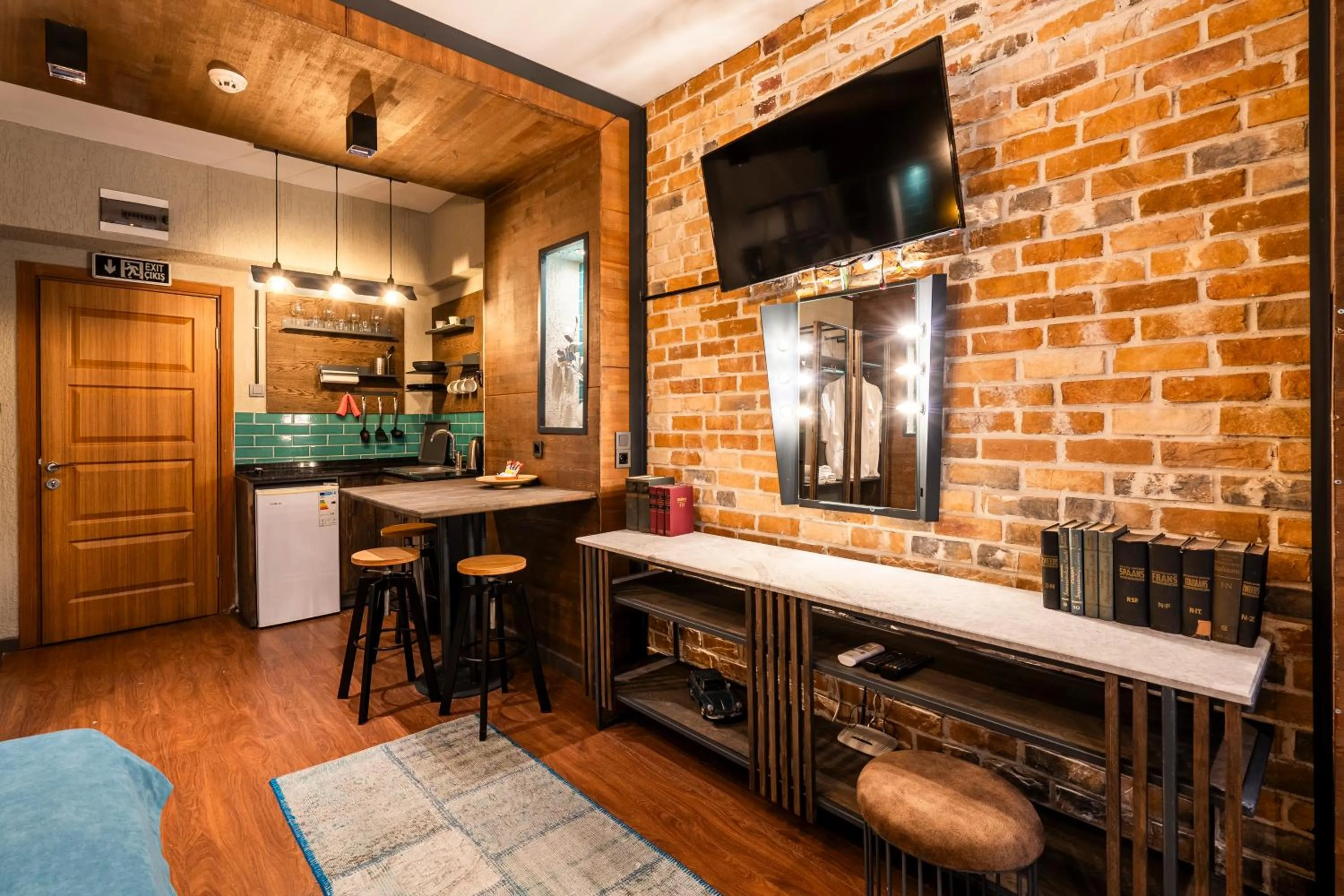 TV and multimedia in Cube Suites