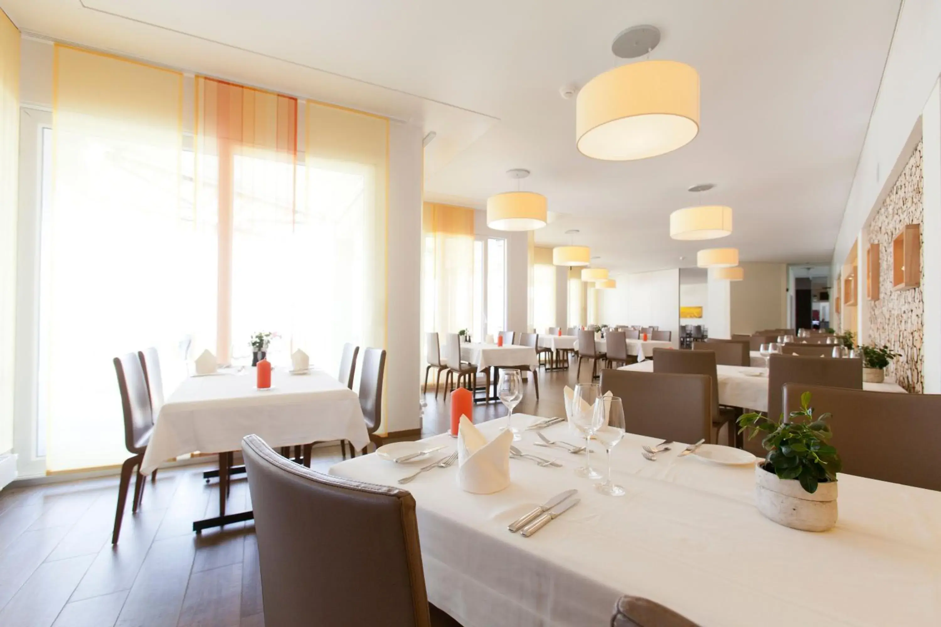 Restaurant/places to eat in Rigi Kaltbad Swiss Quality Hotel Restaurant/places to eat in Rigi Kaltbad Swiss Quality Hotel