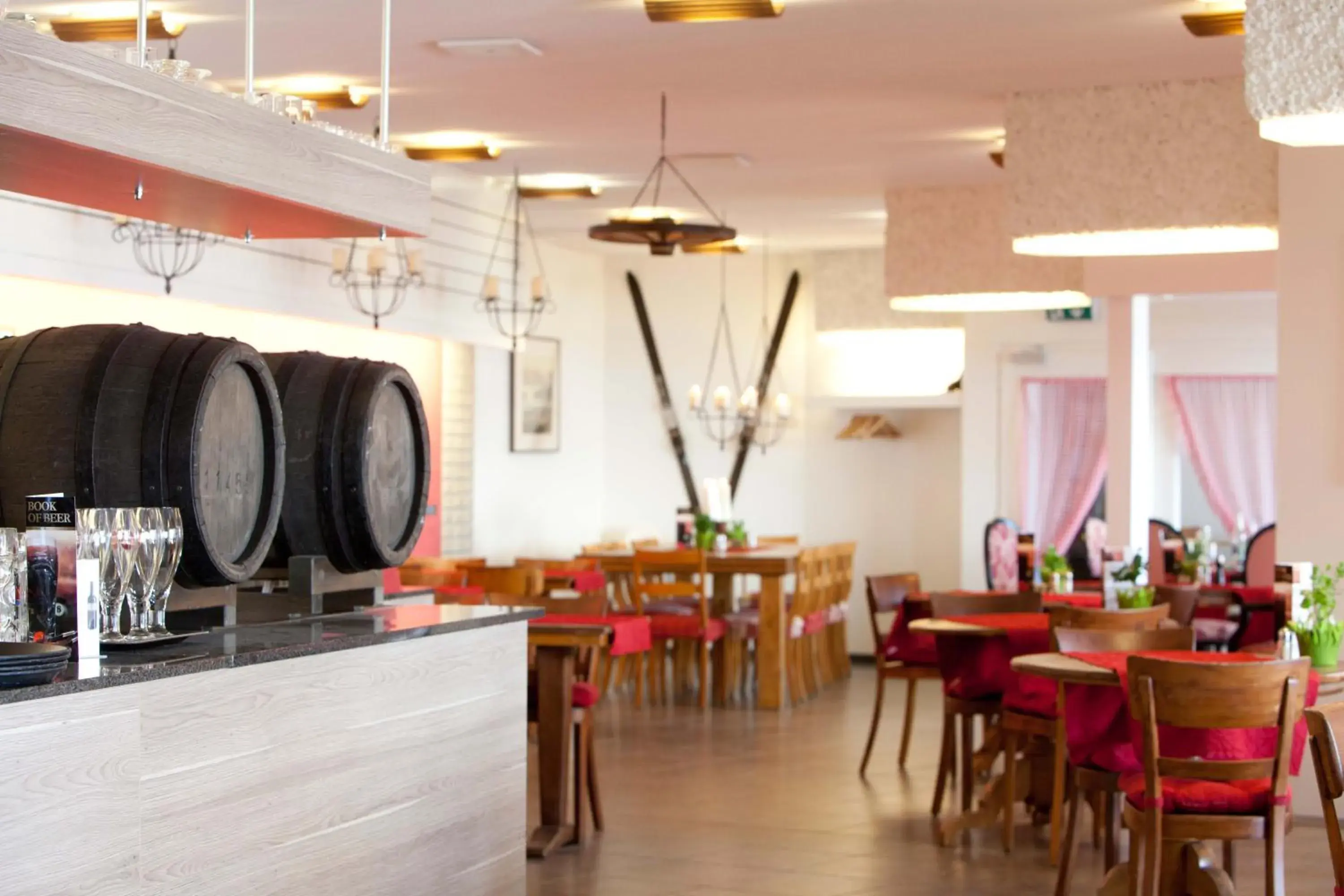 Restaurant/places to eat in Rigi Kaltbad Swiss Quality Hotel Restaurant/places to eat in Rigi Kaltbad Swiss Quality Hotel